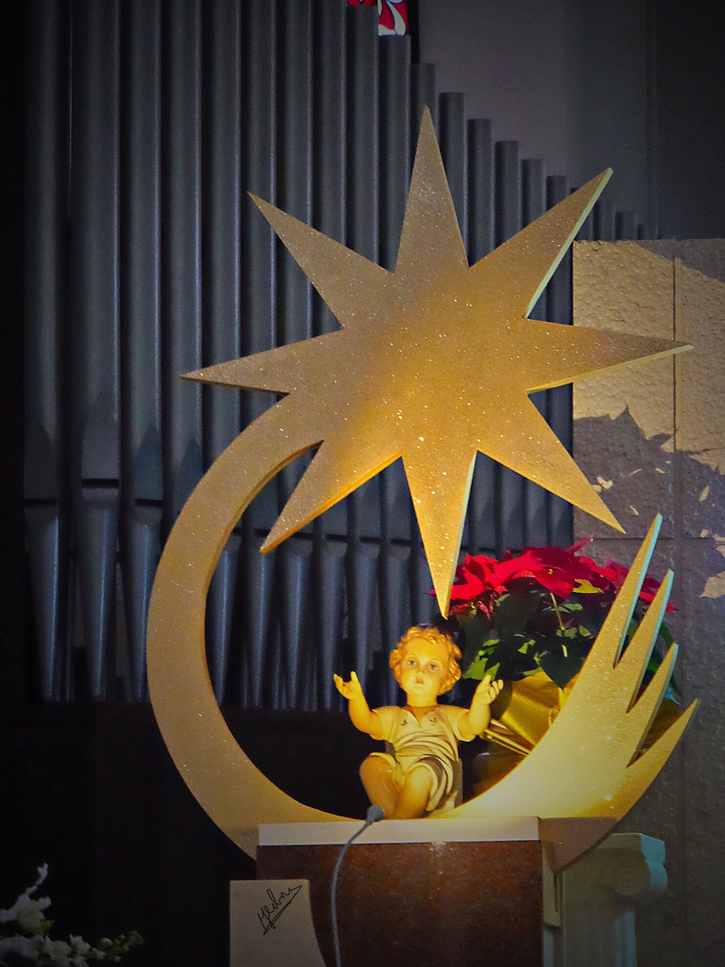 Fujifilm FinePix F900EXR sample photo. Nativity in a catholic church photography