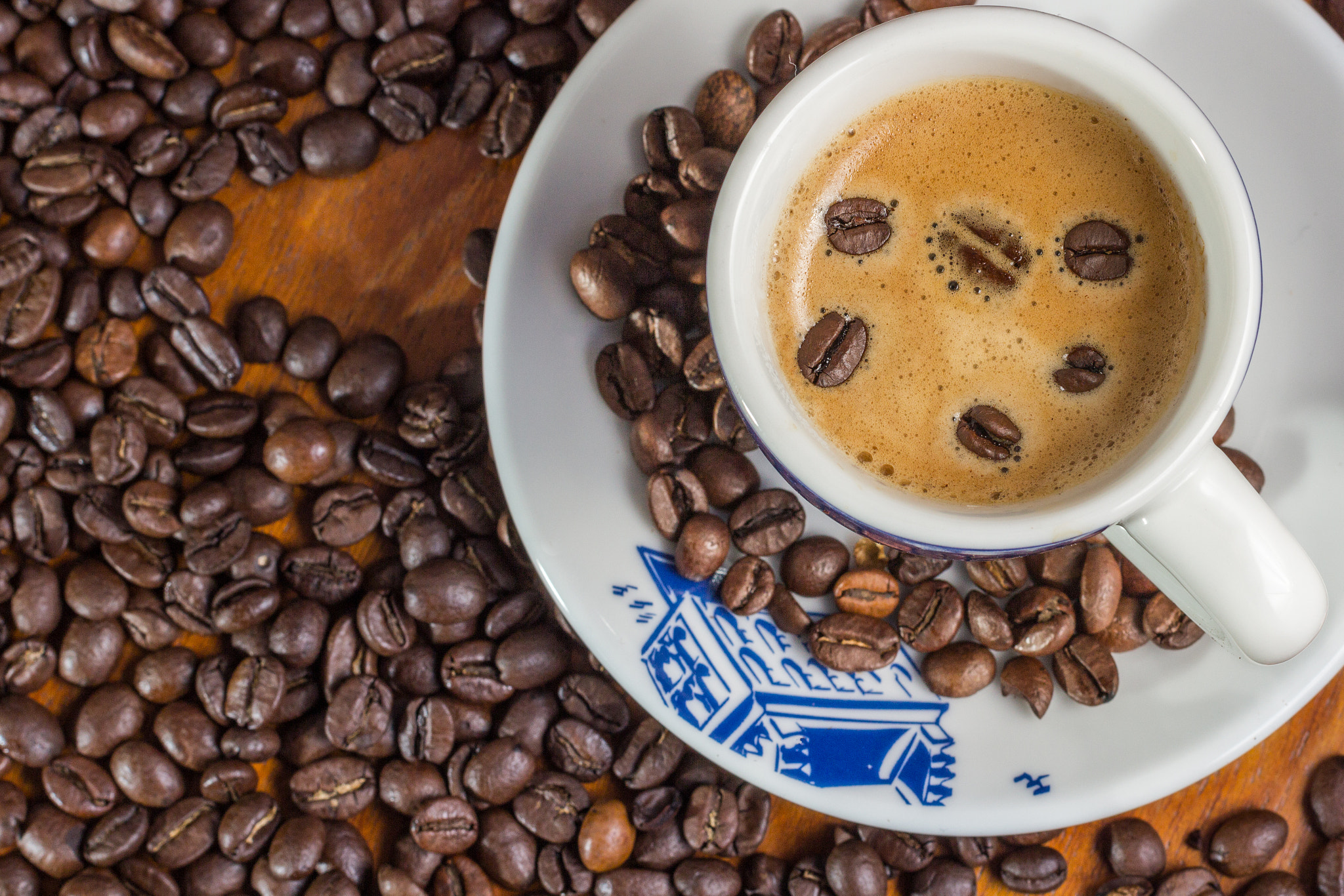 Canon EOS 600D (Rebel EOS T3i / EOS Kiss X5) sample photo. Coffee? photography