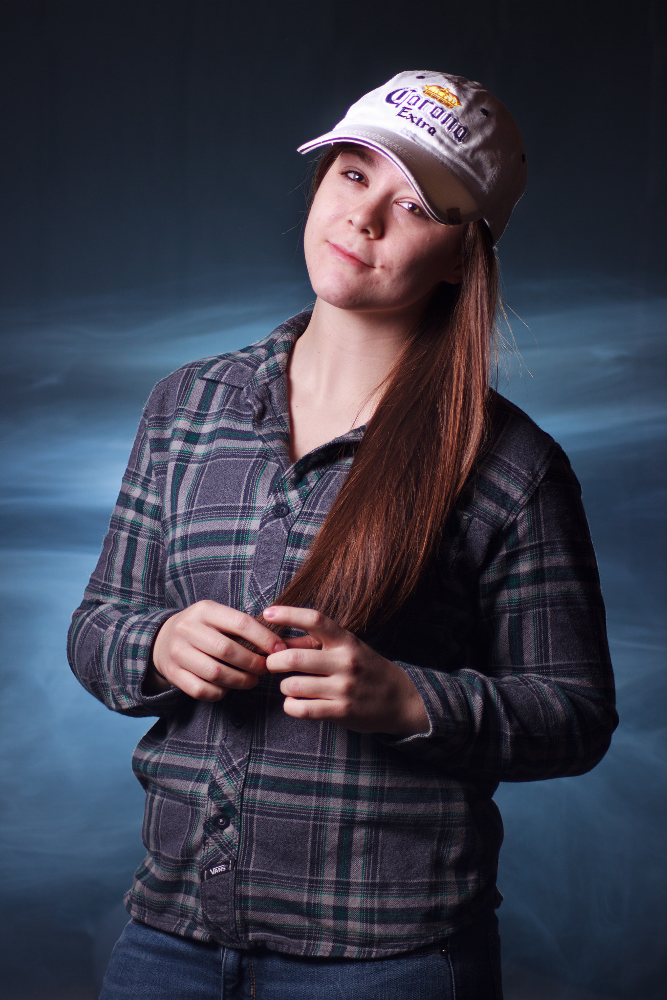 Canon EOS 600D (Rebel EOS T3i / EOS Kiss X5) sample photo. Fog machine portrait photography