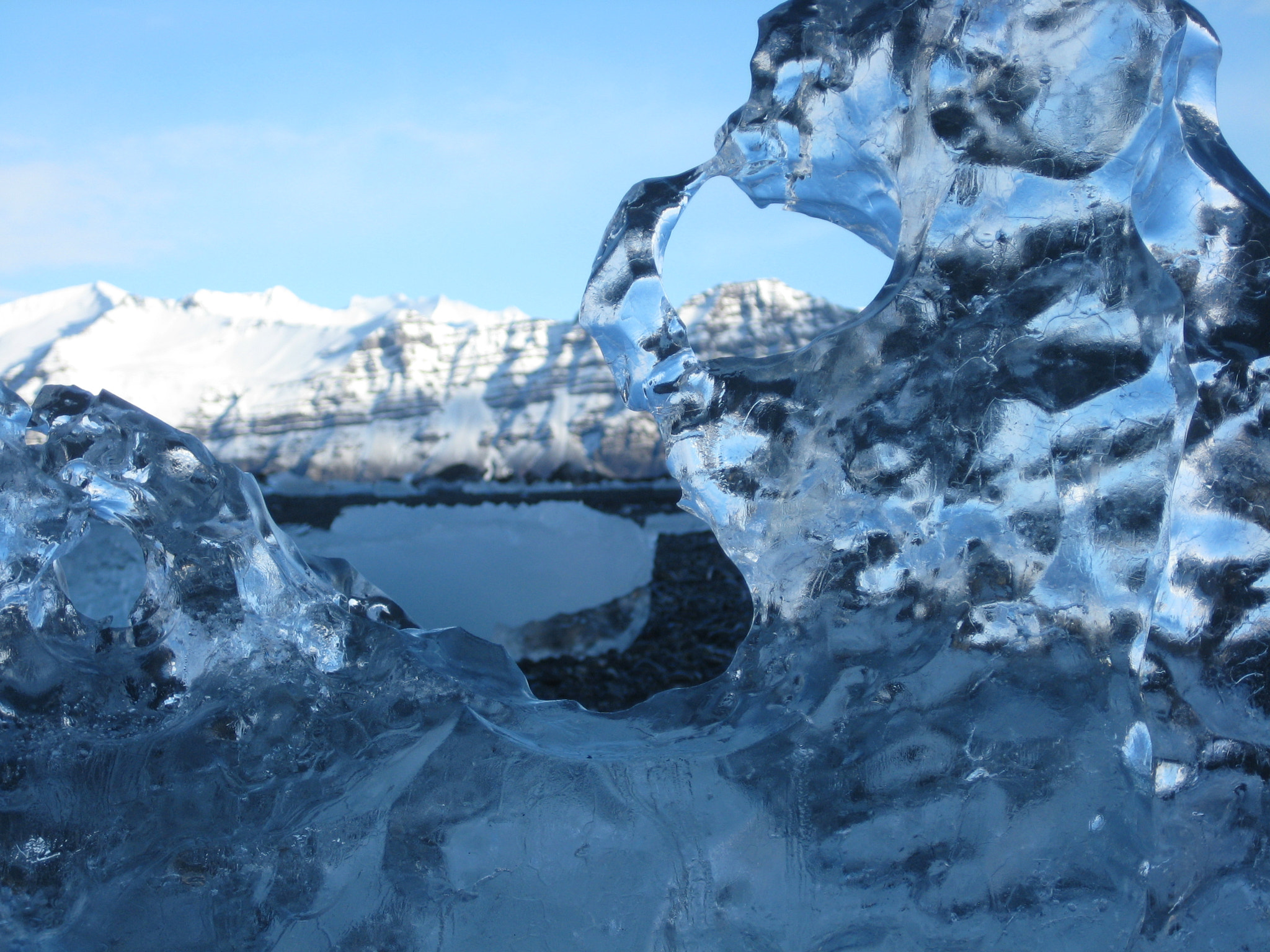 Canon DIGITAL IXUS 75 sample photo. Mountain view with glacier photography