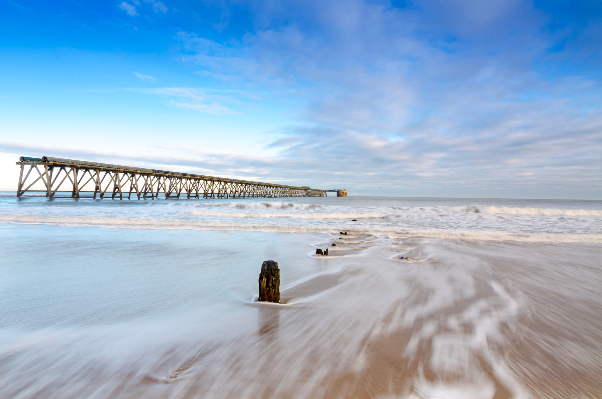 Tokina AT-X Pro 11-16mm F2.8 DX sample photo. Pier photography