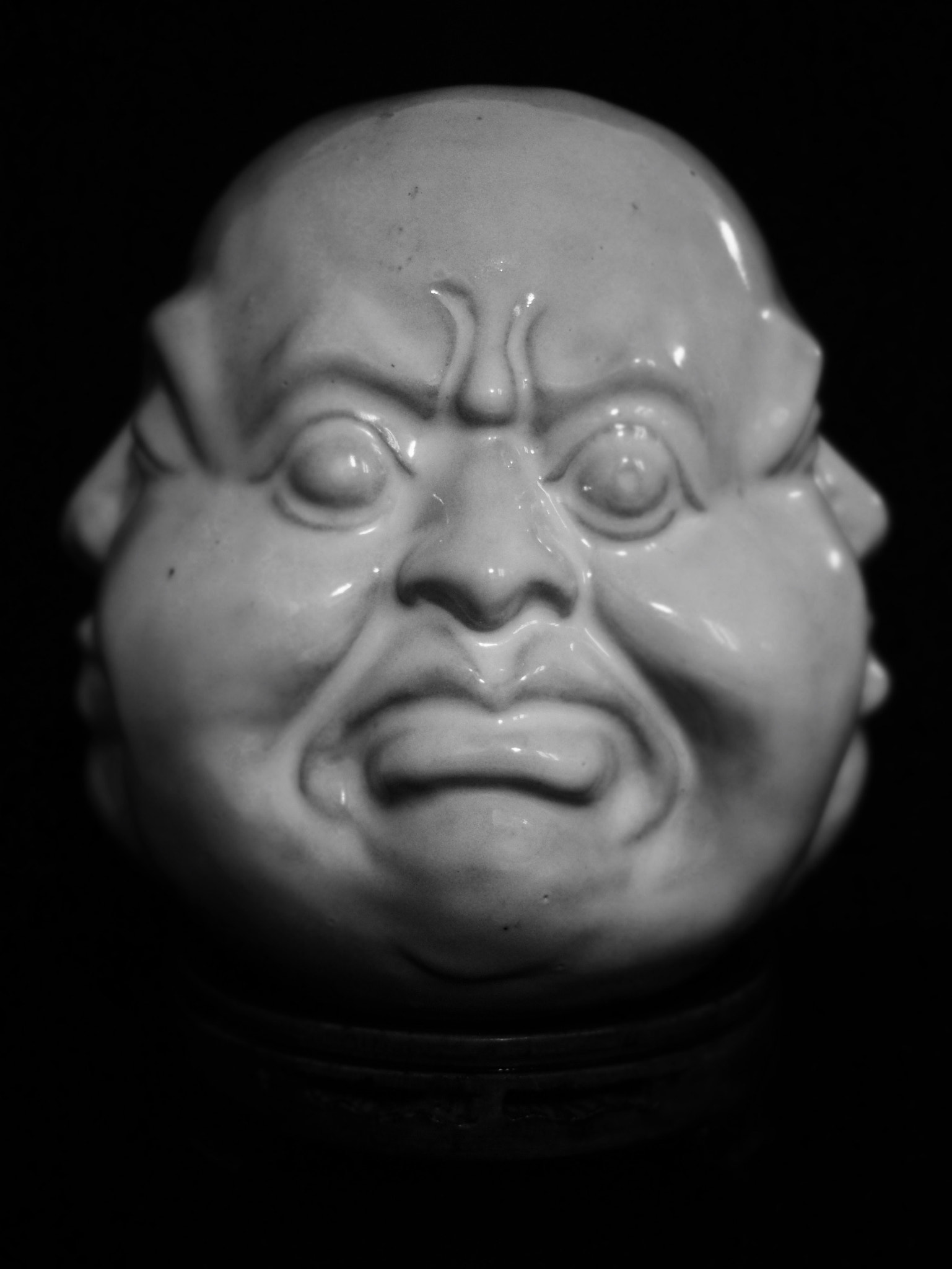 Olympus PEN E-PL1 + Olympus Zuiko Digital 25mm F2.8 Pancake sample photo. 四面佛 - four faced buddha - angry >:( photography