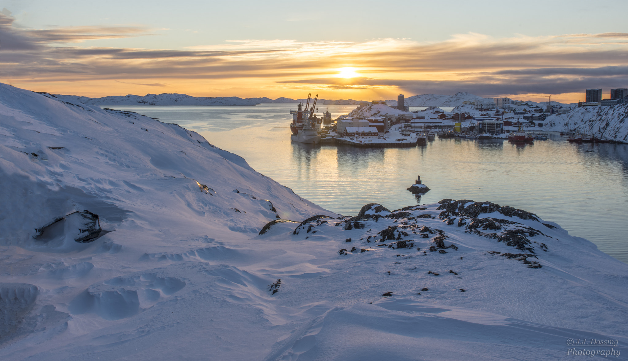 Nikon AF-S Nikkor 24-70mm F2.8G ED sample photo. Sunset nuuk photography
