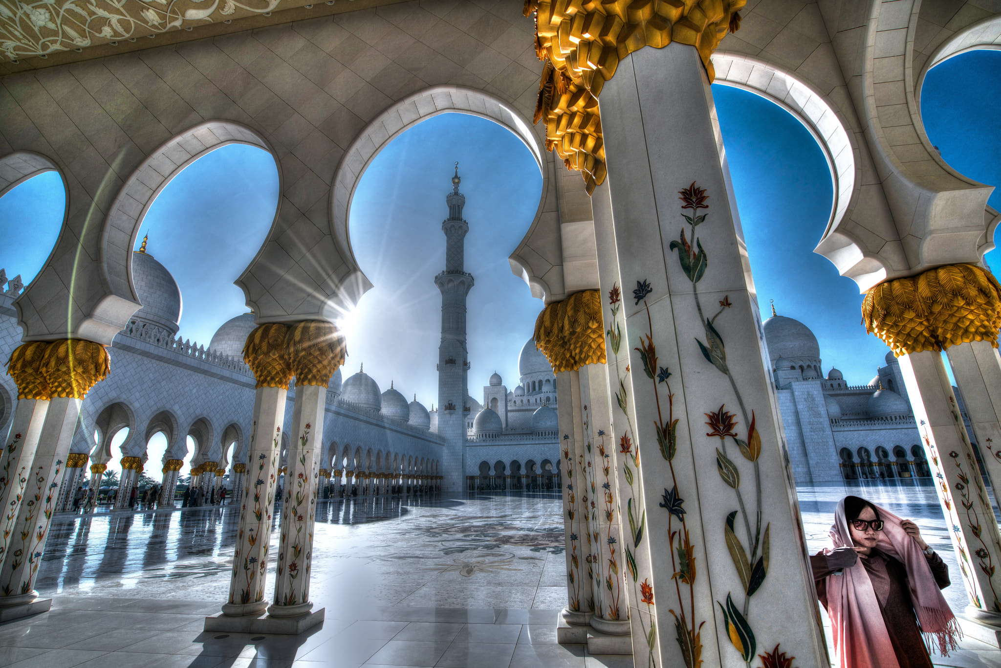 Sony a7R II + Sony Vario-Tessar T* FE 16-35mm F4 ZA OSS sample photo. Sheikh zayed grand mosque photography