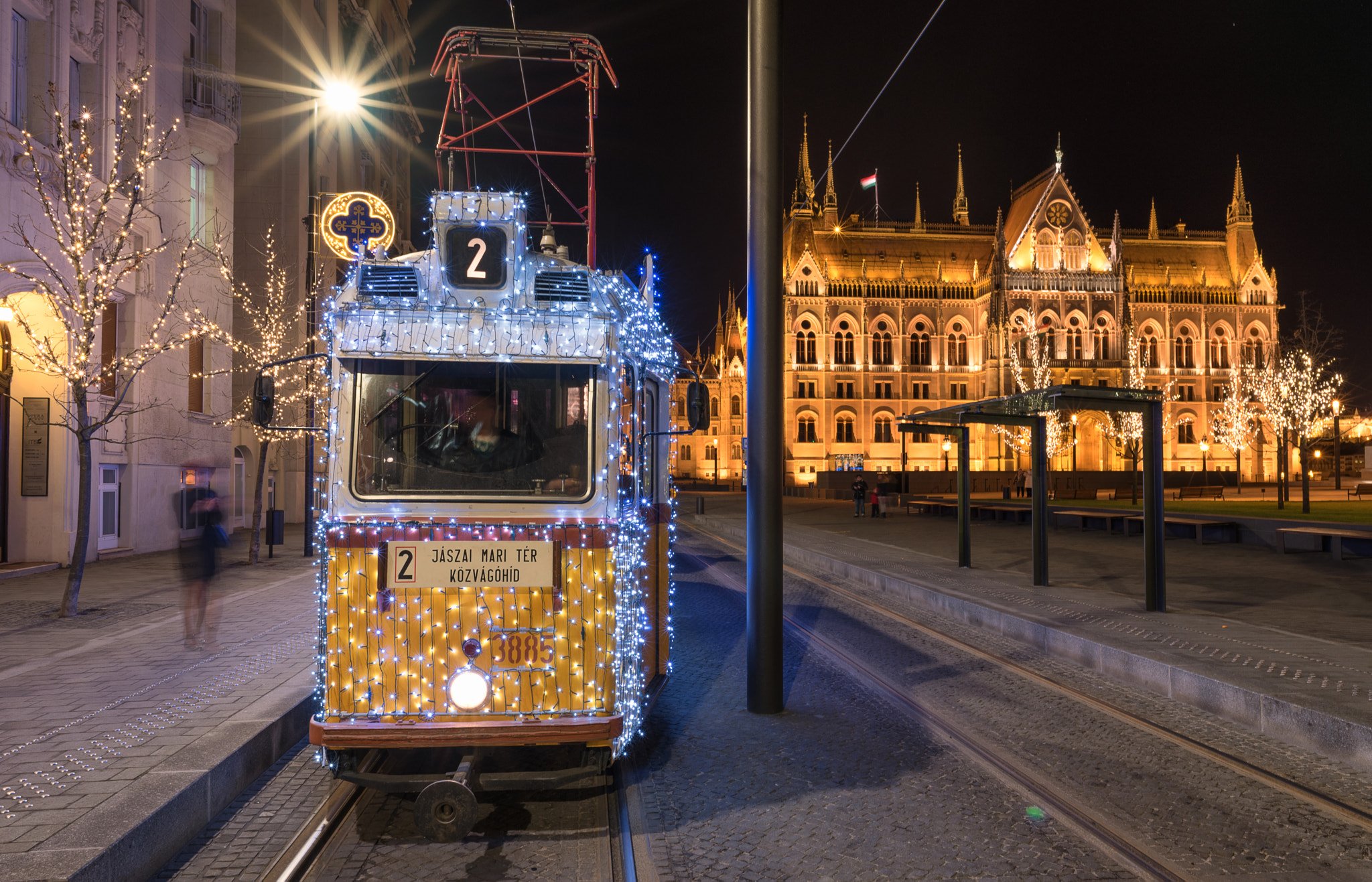 Nikon D750 sample photo. Last glimpse of light of the christmas tram photography