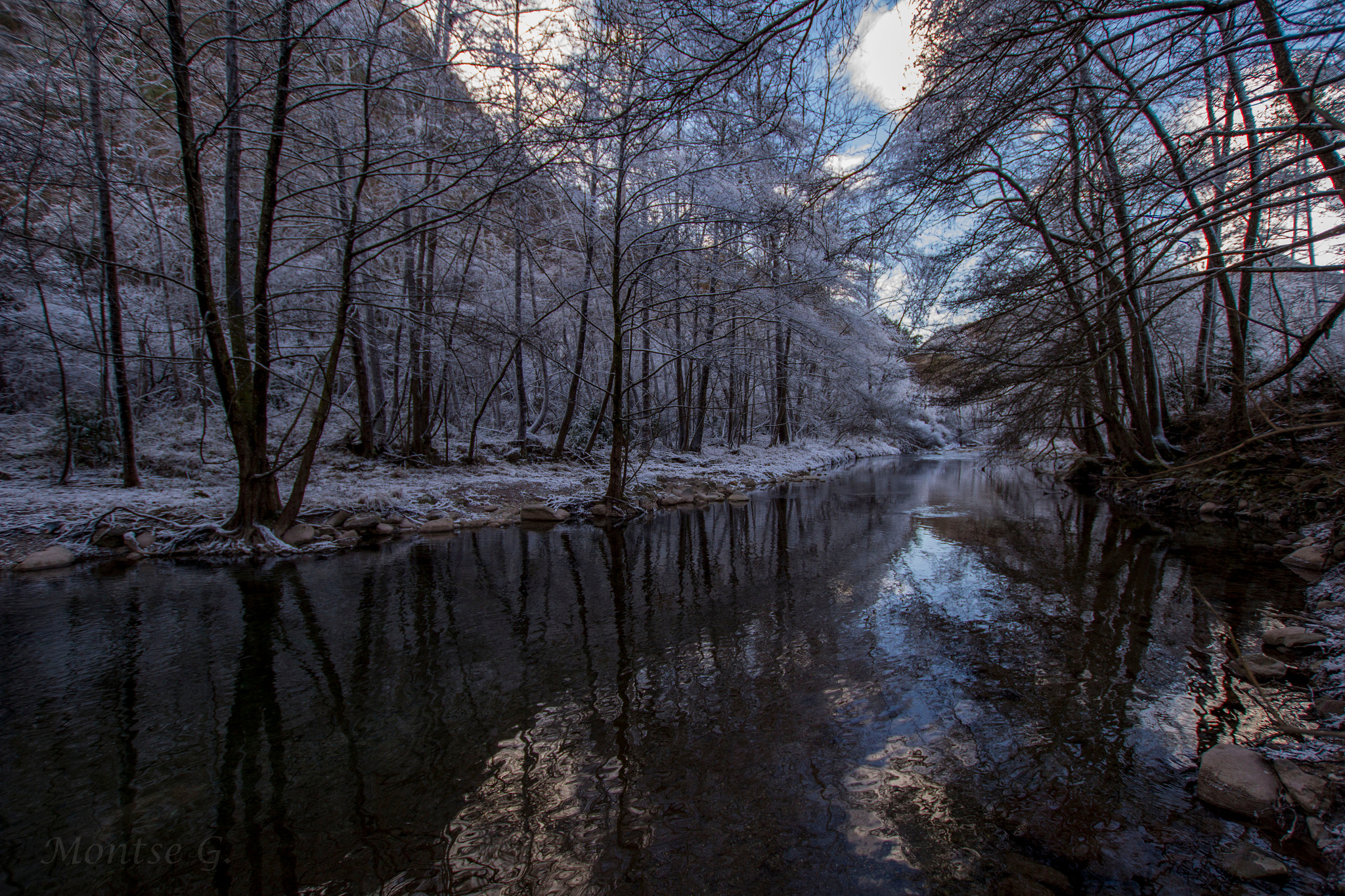 Sigma 10-20mm F3.5 EX DC HSM sample photo. Frozen. photography