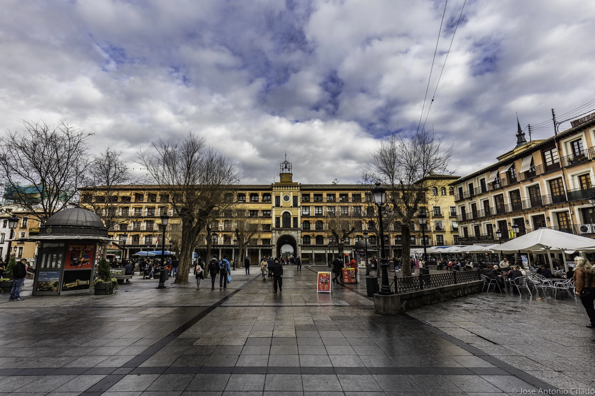Canon EF 16-35mm F4L IS USM sample photo. Plaza de zocodover, toledo photography