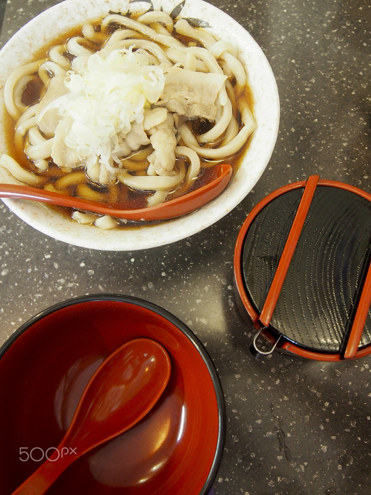 Olympus M.Zuiko Digital 14-42mm F3.5-5.6 II R sample photo. Udon noodle lunch photography