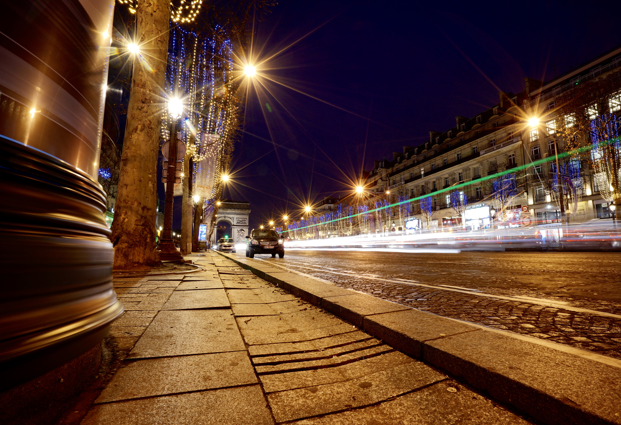 Sony a7R II sample photo. Champs-Élysées photography