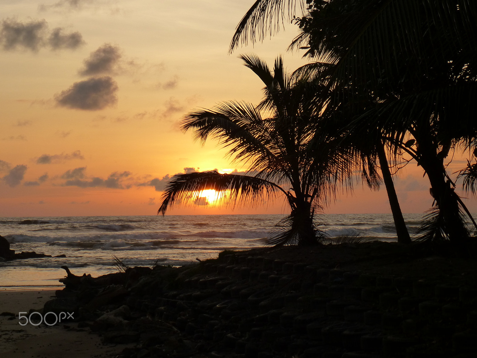 Panasonic Lumix DMC-ZS15 (Lumix DMC-TZ25) sample photo. Sunset in sri lanka photography