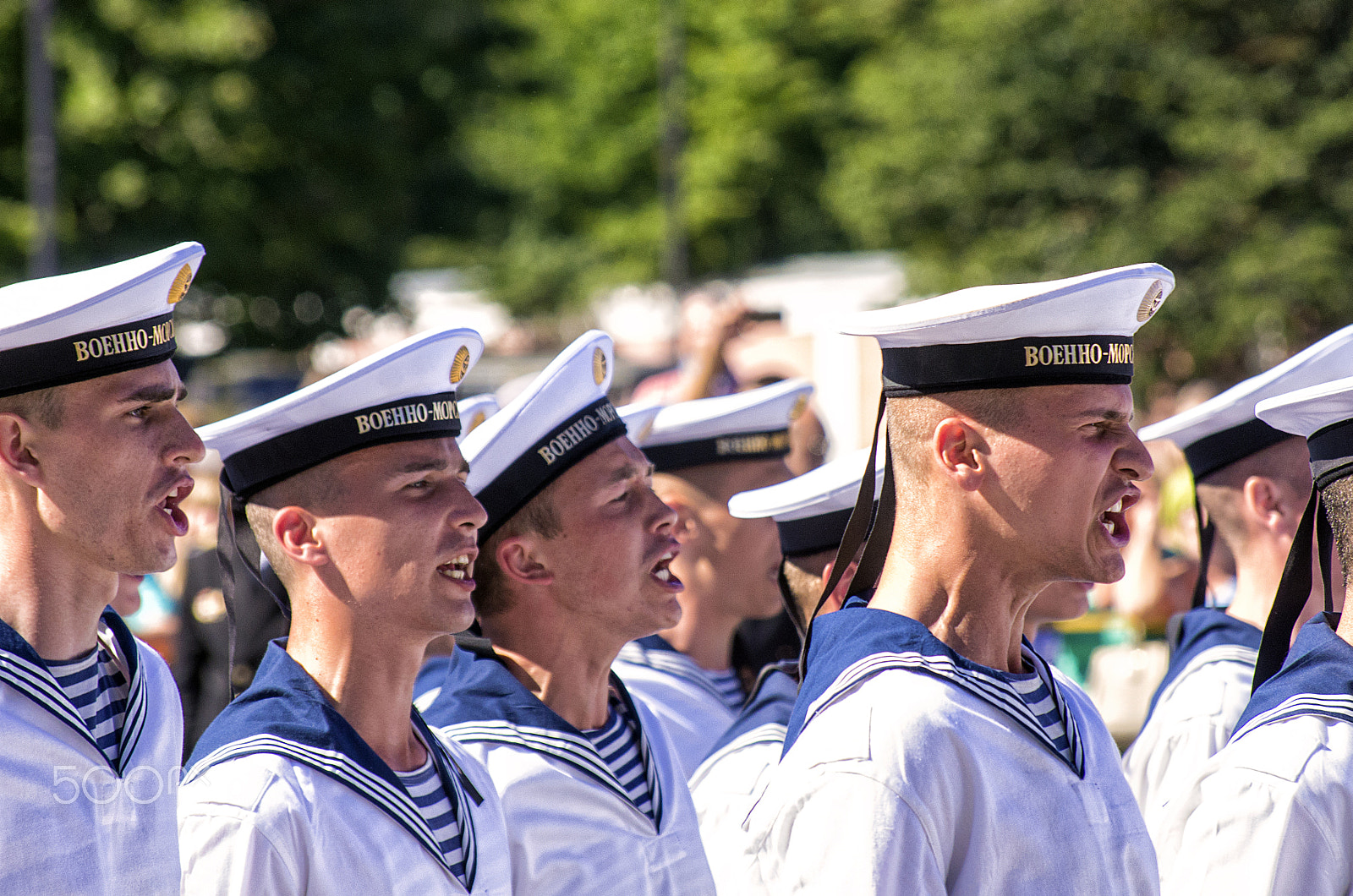 Sigma 70-200mm F2.8 EX DG Macro HSM II sample photo. Marching song photography