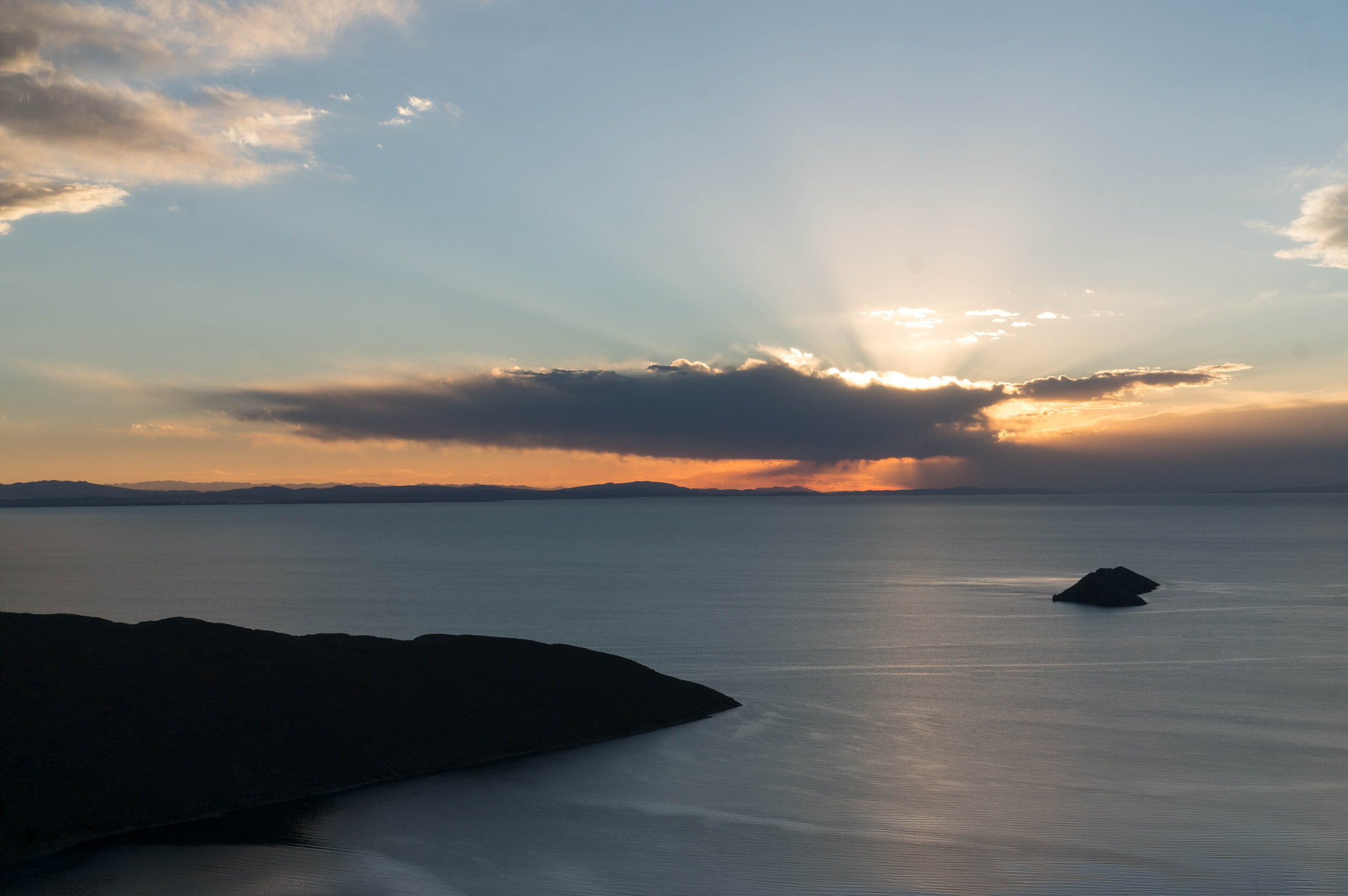 Sony Alpha NEX-6 sample photo. Sunset over lago titicaca photography