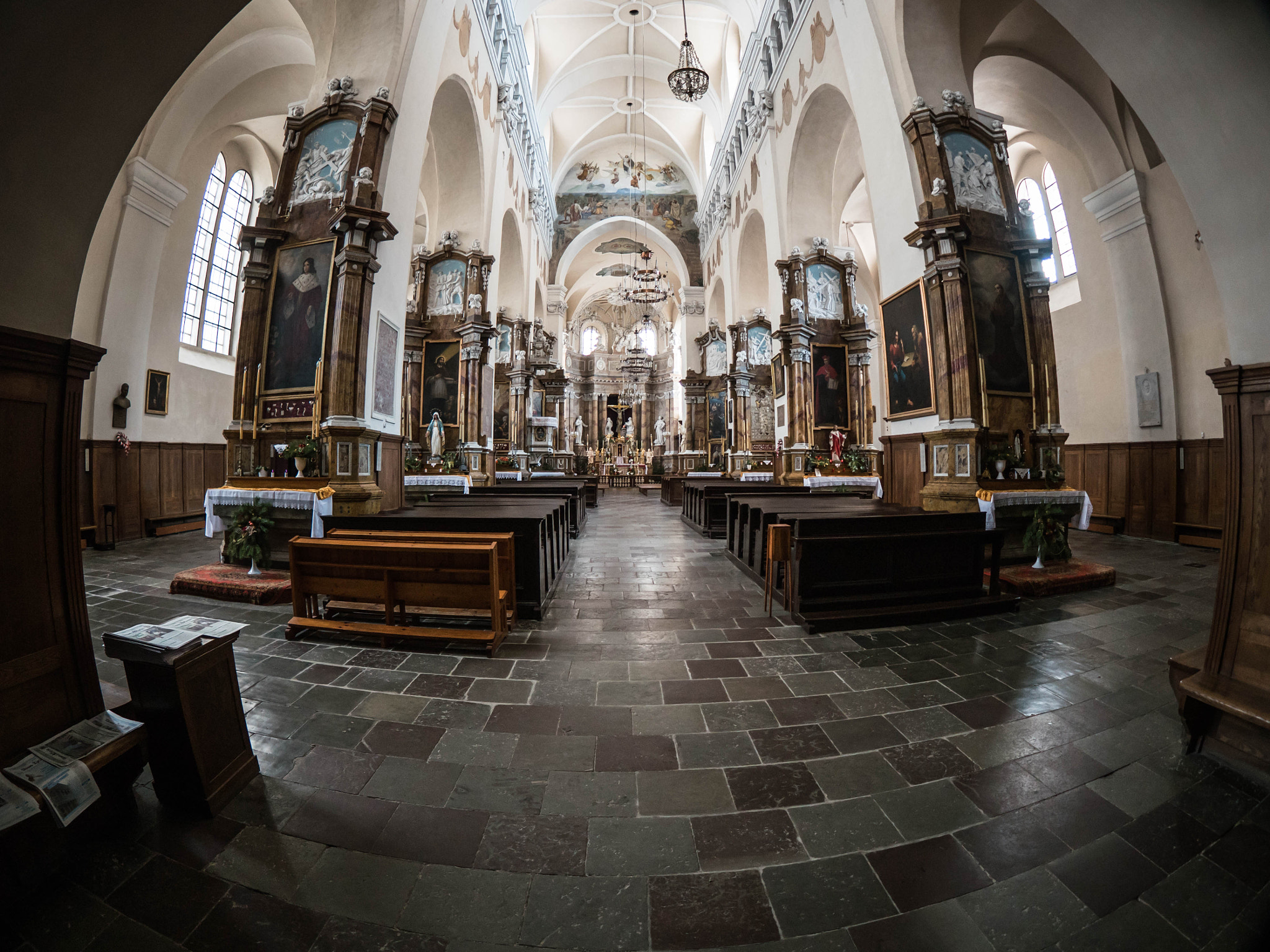Panasonic Lumix DMC-GH4 + OLYMPUS M.8mm F1.8 sample photo. Catholic church of the finding of the holy cross photography