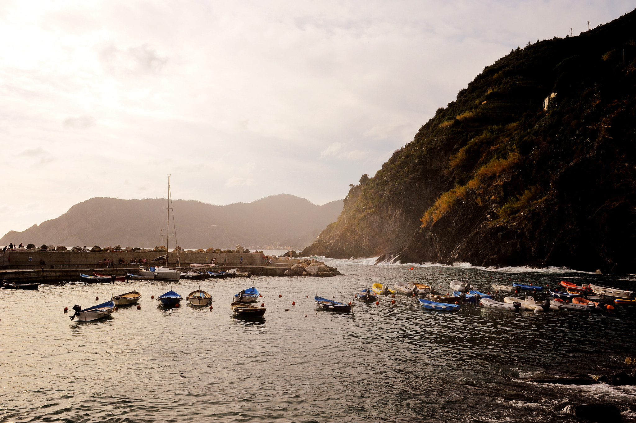 Nikon D700 + Sigma 24-70mm F2.8 EX DG Macro sample photo. Cinque terre photography