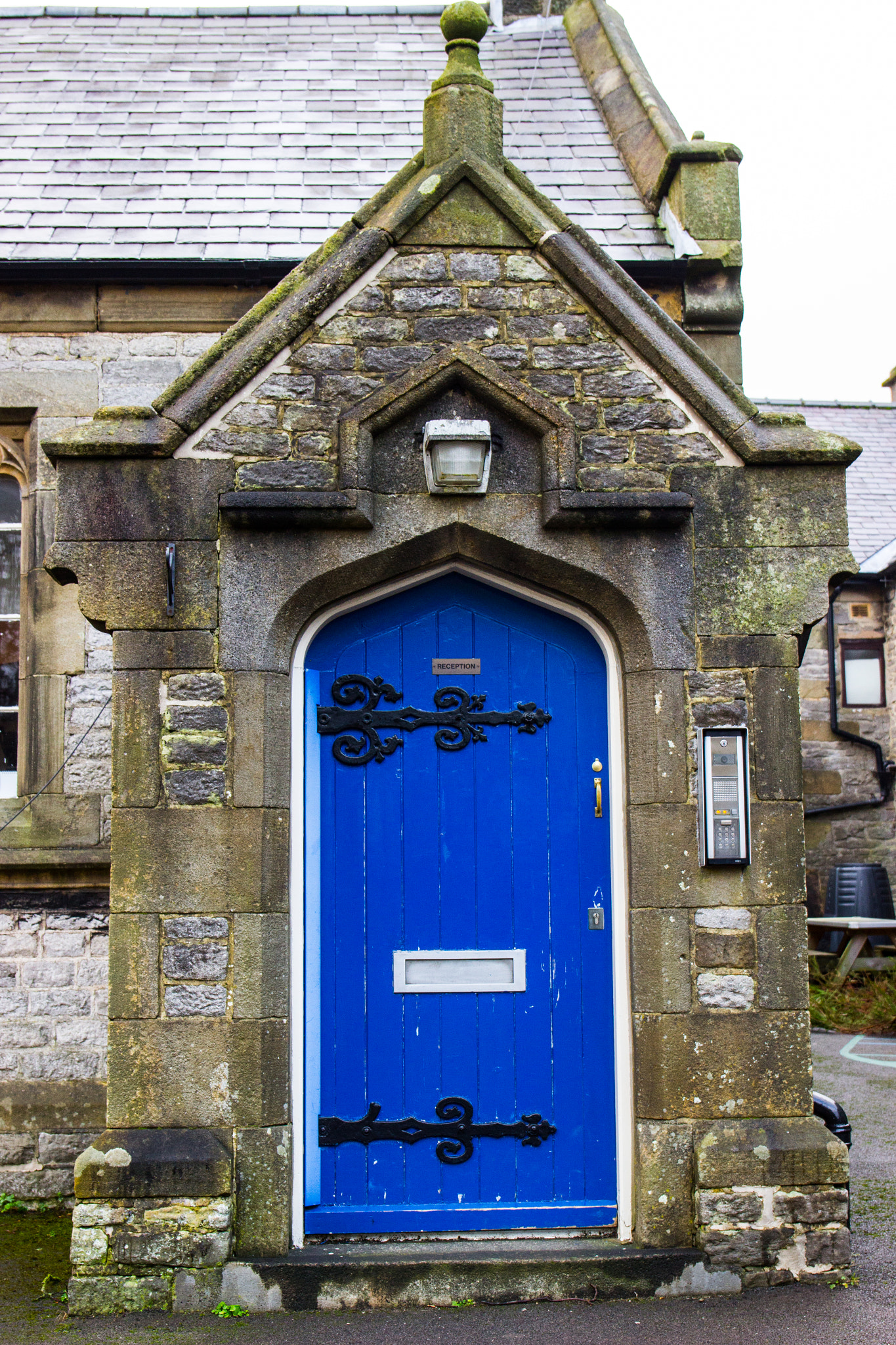 Canon EF 24-70mm F4L IS USM sample photo. Blue door photography