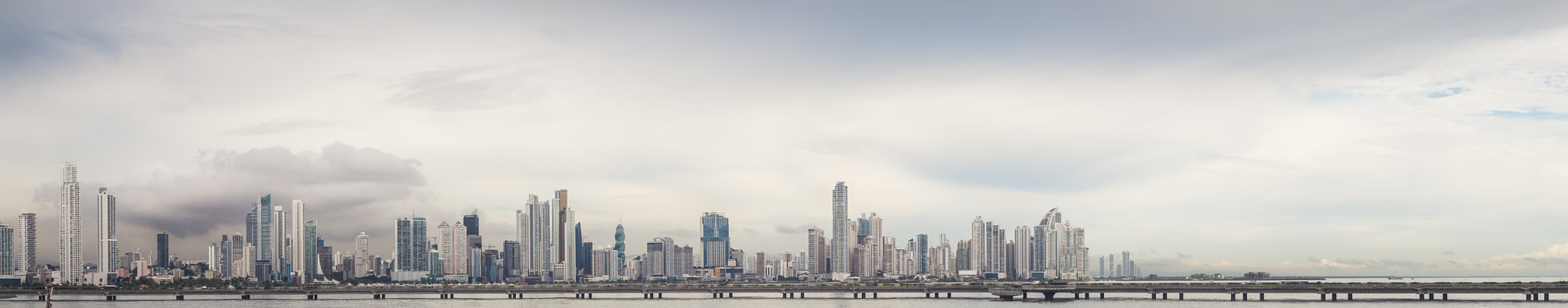 Nikon D700 + Nikon AF Nikkor 24mm F2.8D sample photo. Panama sky photography