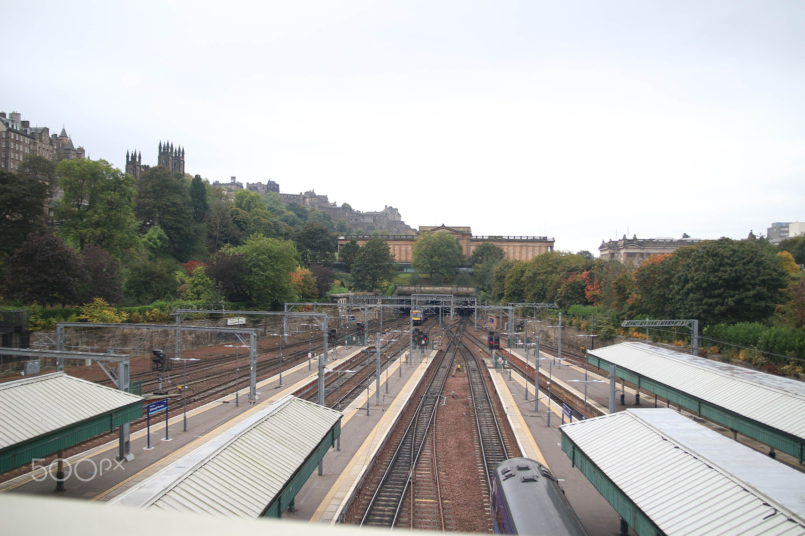 Sigma 17-70mm F2.8-4 DC Macro OS HSM sample photo. Edinburgh | tracks photography
