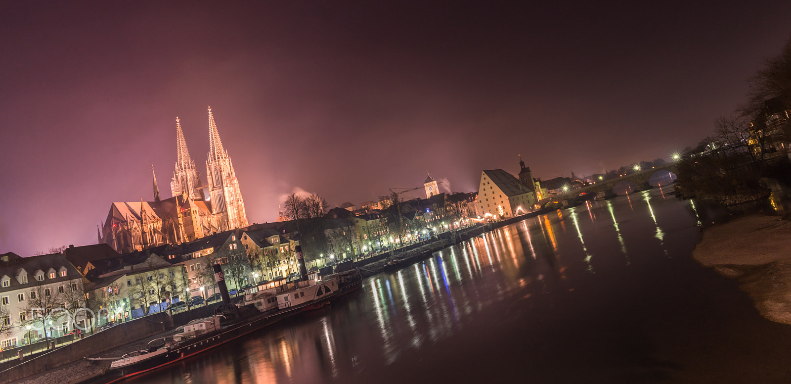 Sigma 24-70mm F2.8 EX DG HSM sample photo. Night shot of regensburg photography