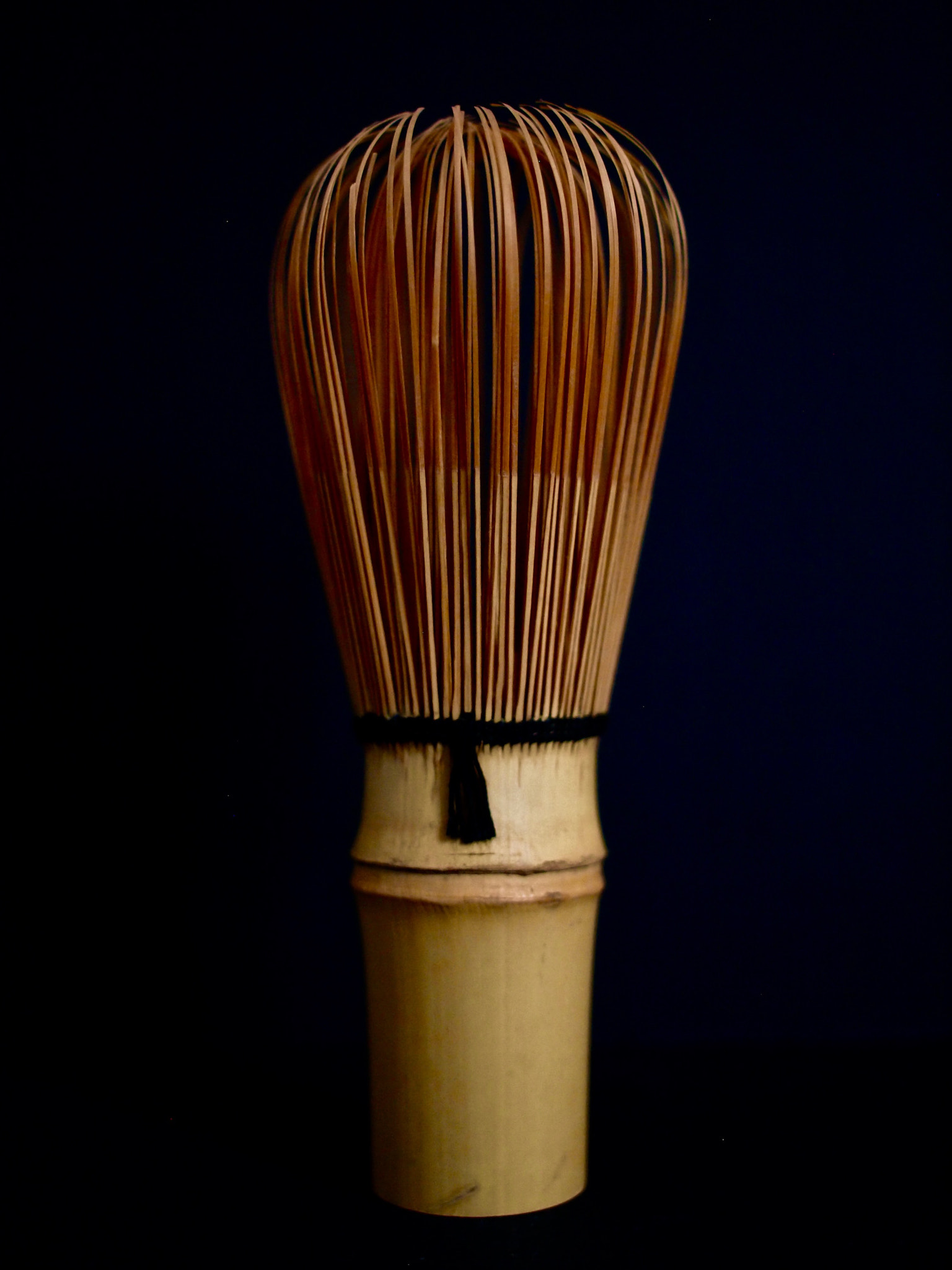 Olympus PEN E-PL1 + Olympus Zuiko Digital 25mm F2.8 Pancake sample photo. 茶の湯 - お茶筅 tea whisk photography