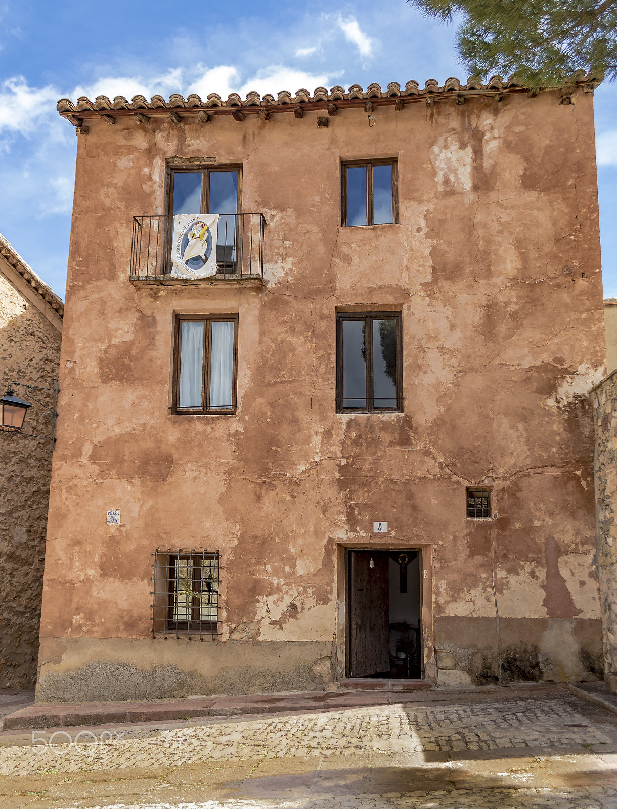 Canon EF-S 18-55mm F3.5-5.6 II sample photo. Ciudad de albarracín photography