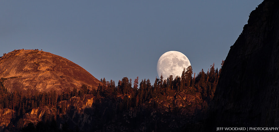Canon EOS 7D sample photo. Yosemite supermoon photography