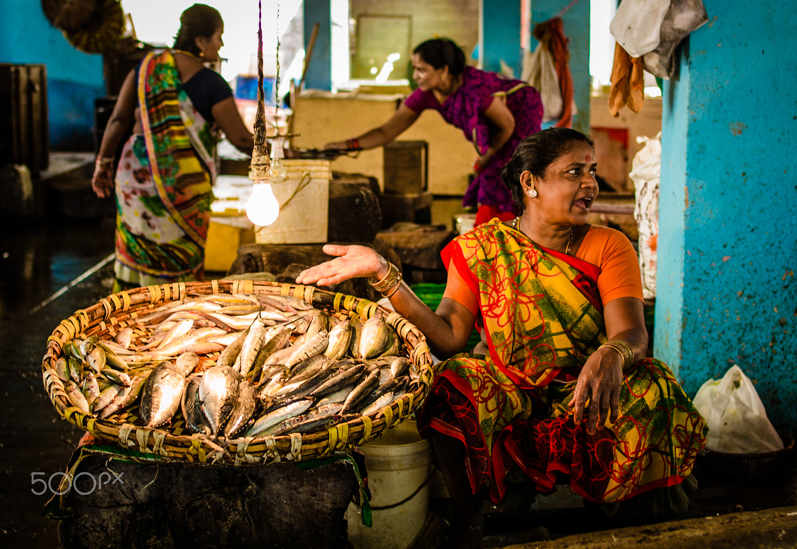Summilux-M 1:1.4/28 ASPH. sample photo. Fish market, port blair india photography