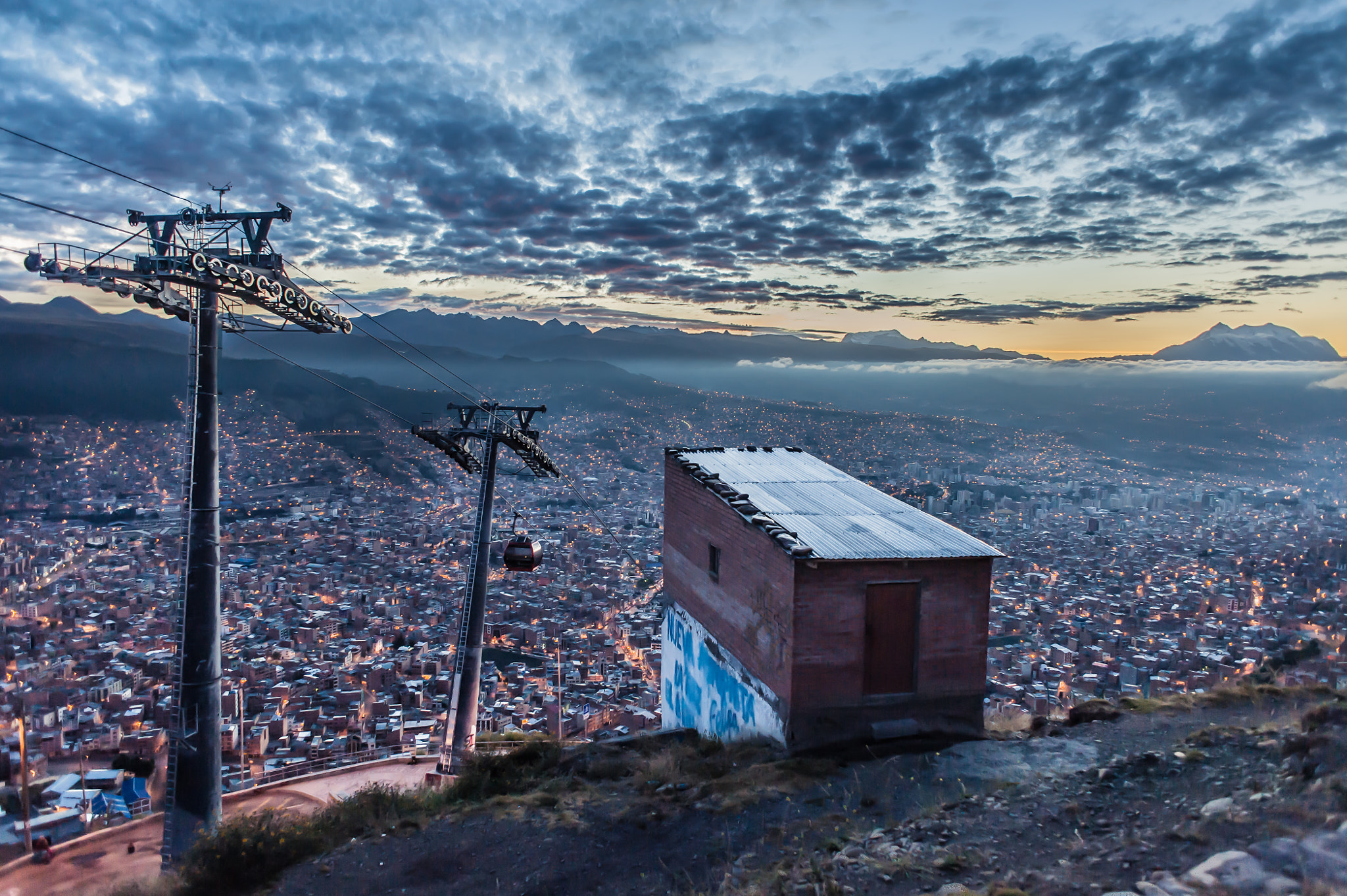 Nikon D700 + Nikon AF Nikkor 24mm F2.8D sample photo. That house that heaven built photography