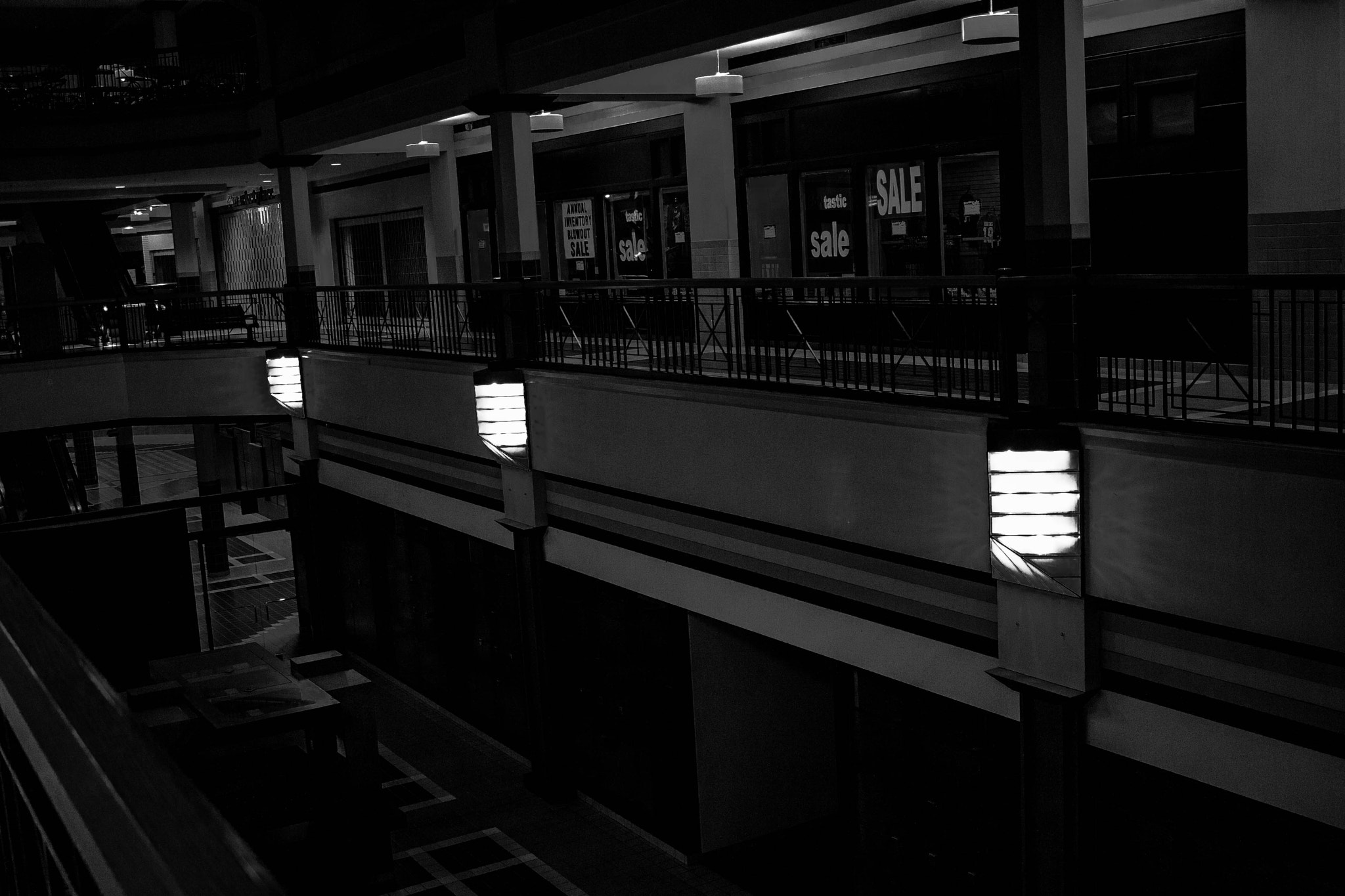 Canon EF-S 24mm F2.8 STM sample photo. Skywalk photography