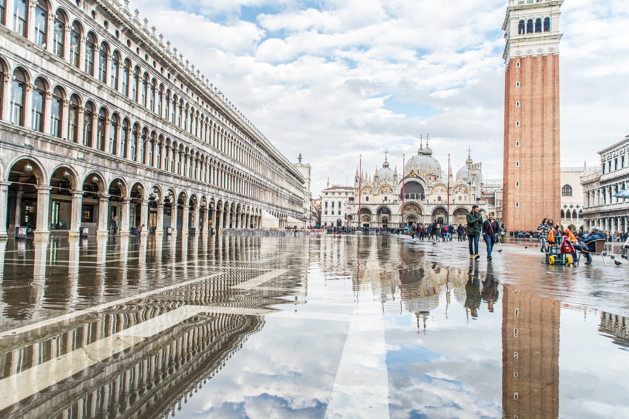 Nikon D600 + Sigma 24-70mm F2.8 EX DG Macro sample photo. My lovely venice photography