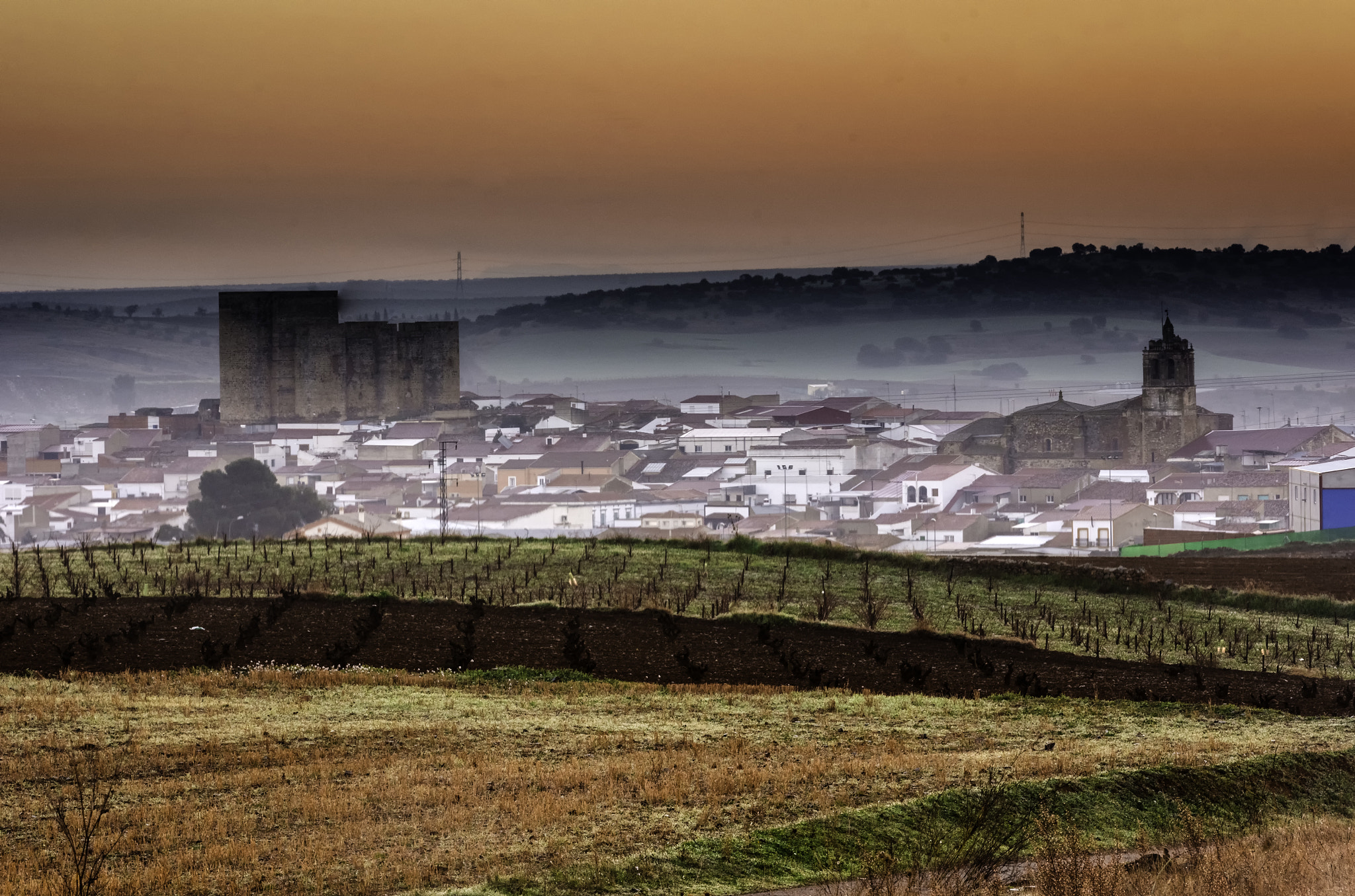 Nikon D7000 + Sigma 50-150mm F2.8 EX APO DC OS HSM sample photo. Amanece en villalba photography