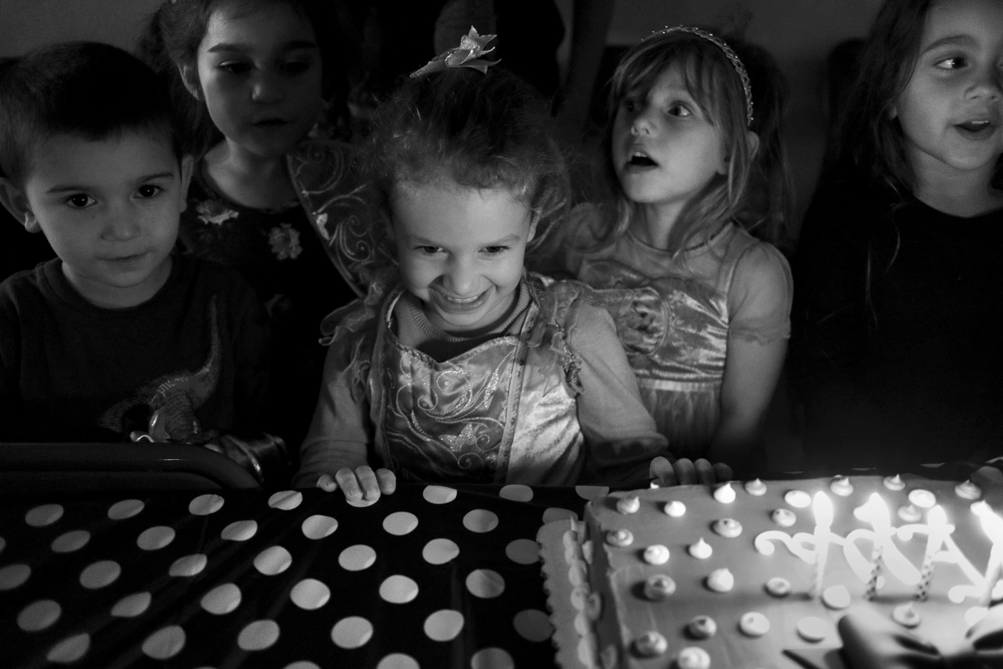 Canon EOS M3 sample photo. A childs birthday photography