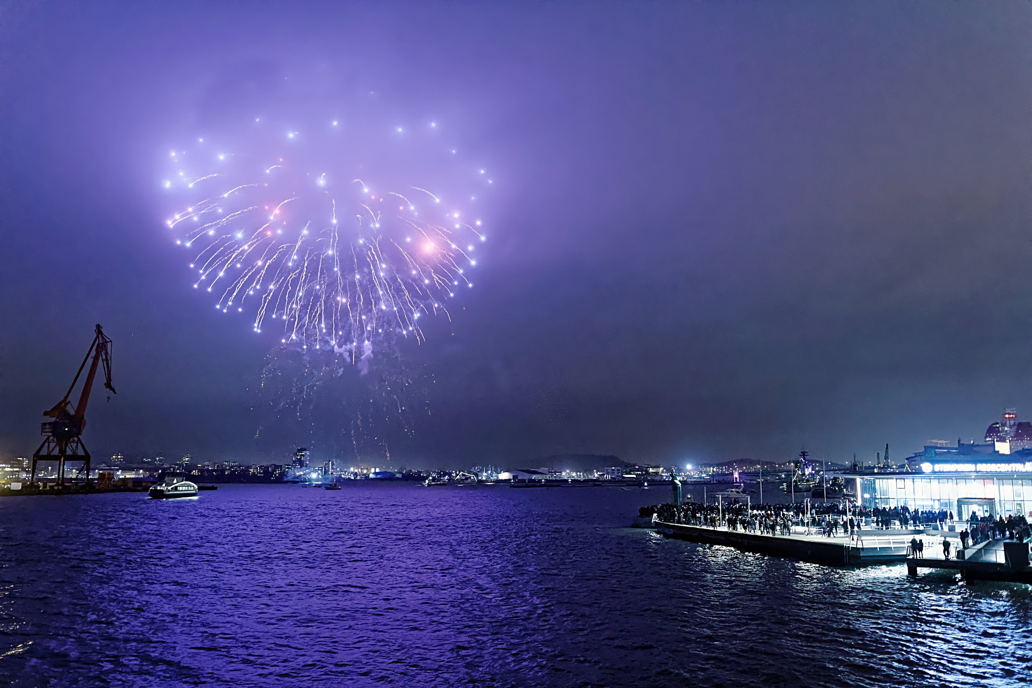 Sigma 18-35mm f/1.8 DC HSM sample photo. New years eve photography