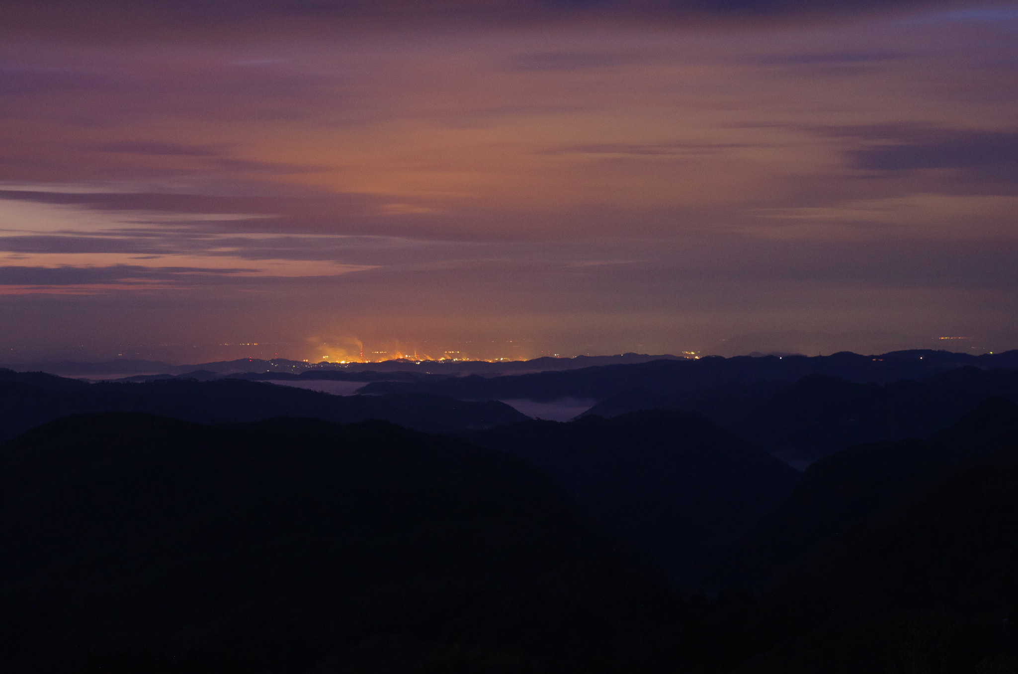 Pentax K-5 IIs sample photo. Factory that does not sleep photography