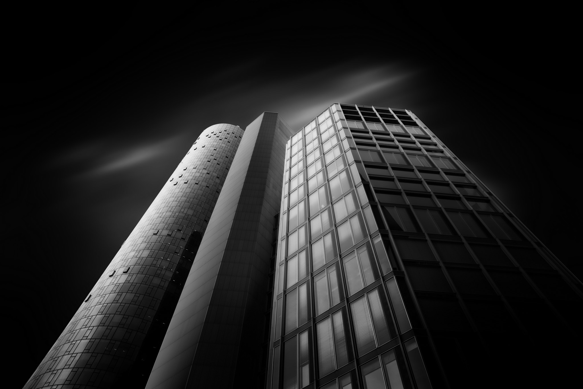 Canon EF 24-85mm F3.5-4.5 USM sample photo. Lean on me - frankfurt noir photography
