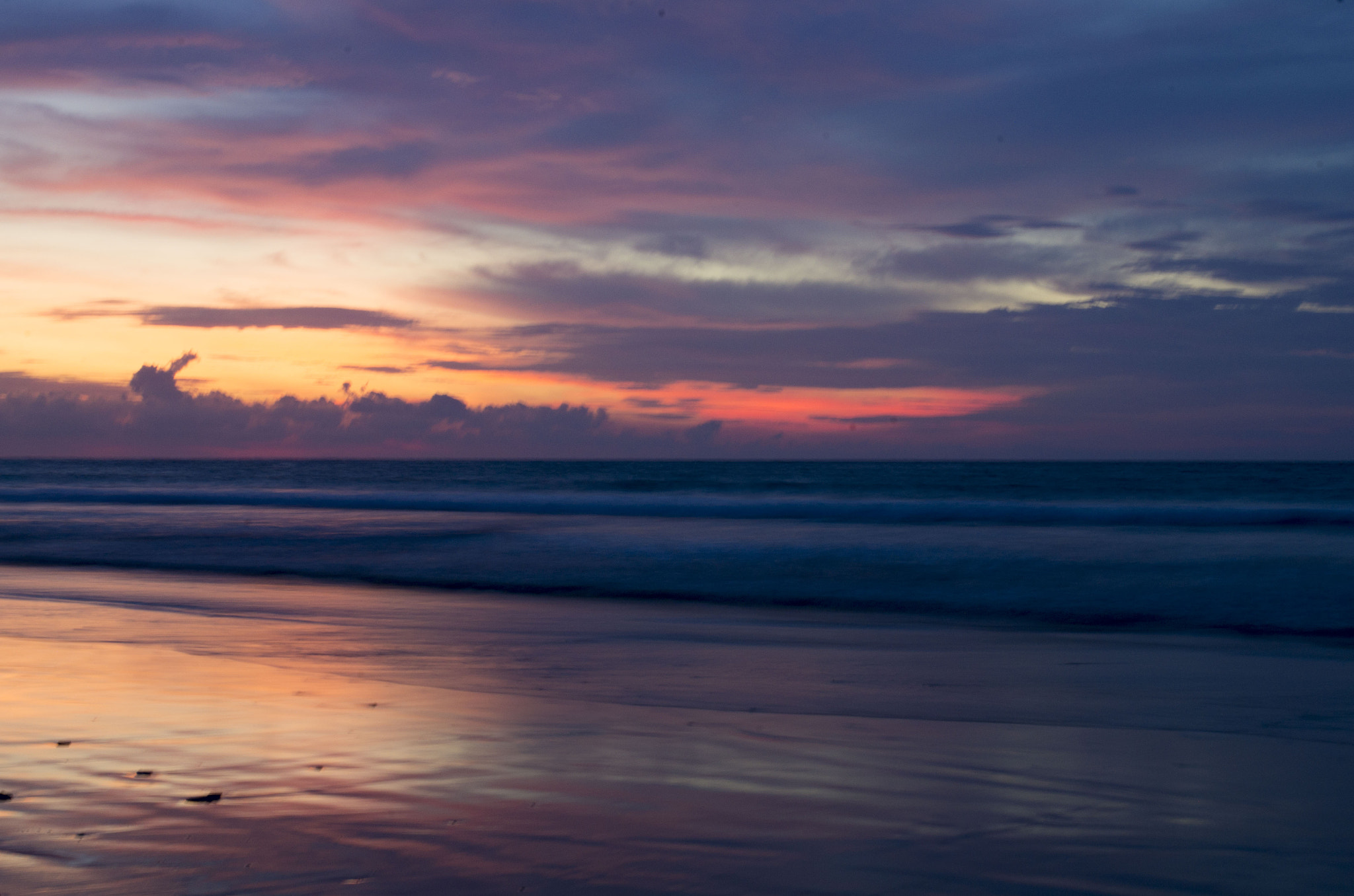 Pentax K-5 + HD Pentax DA 40mm F2.8 Limited sample photo. Sunset in kuta photography