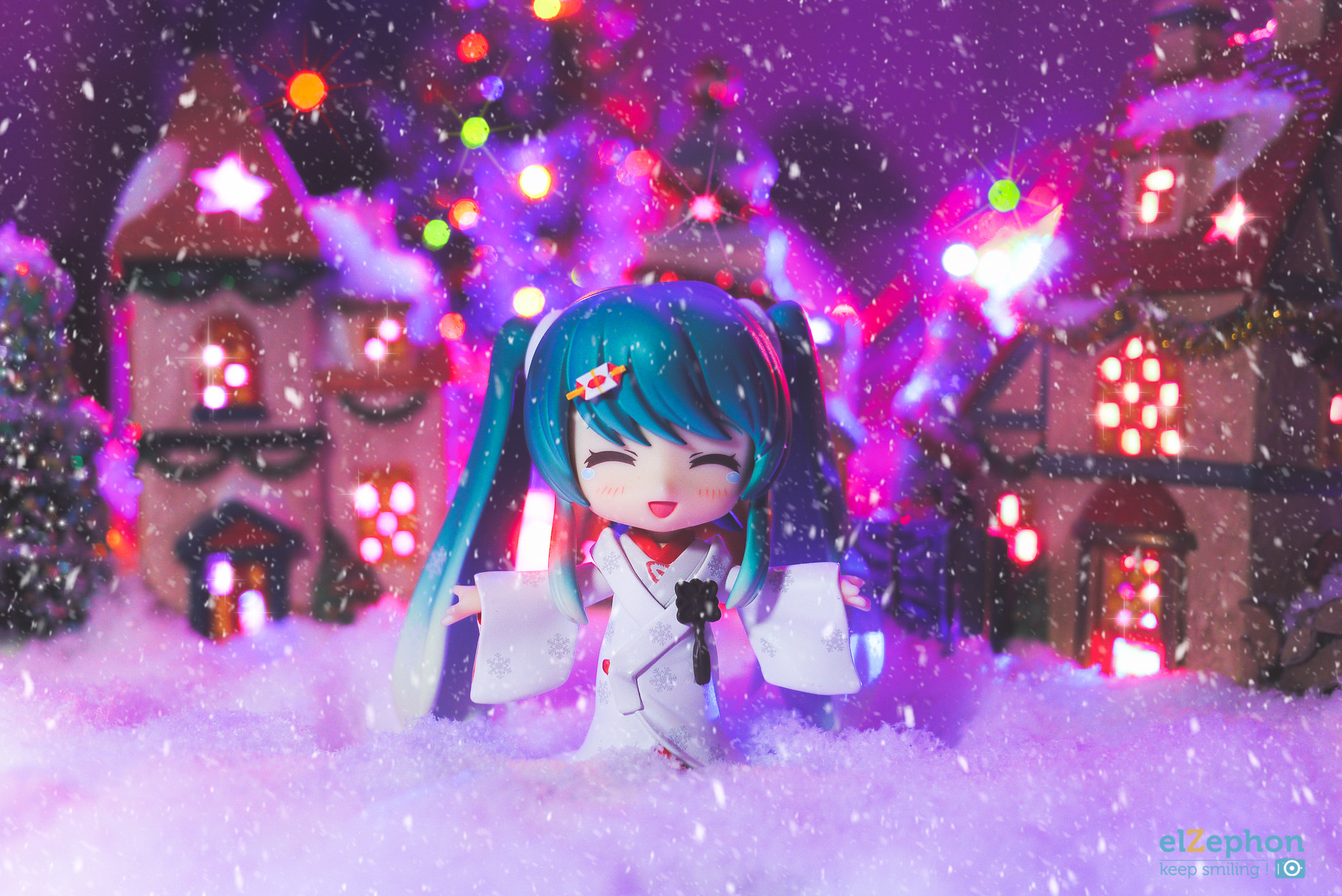 Panasonic Lumix DMC-GF1 + Panasonic Lumix G 20mm F1.7 ASPH sample photo. Happy holidays photography