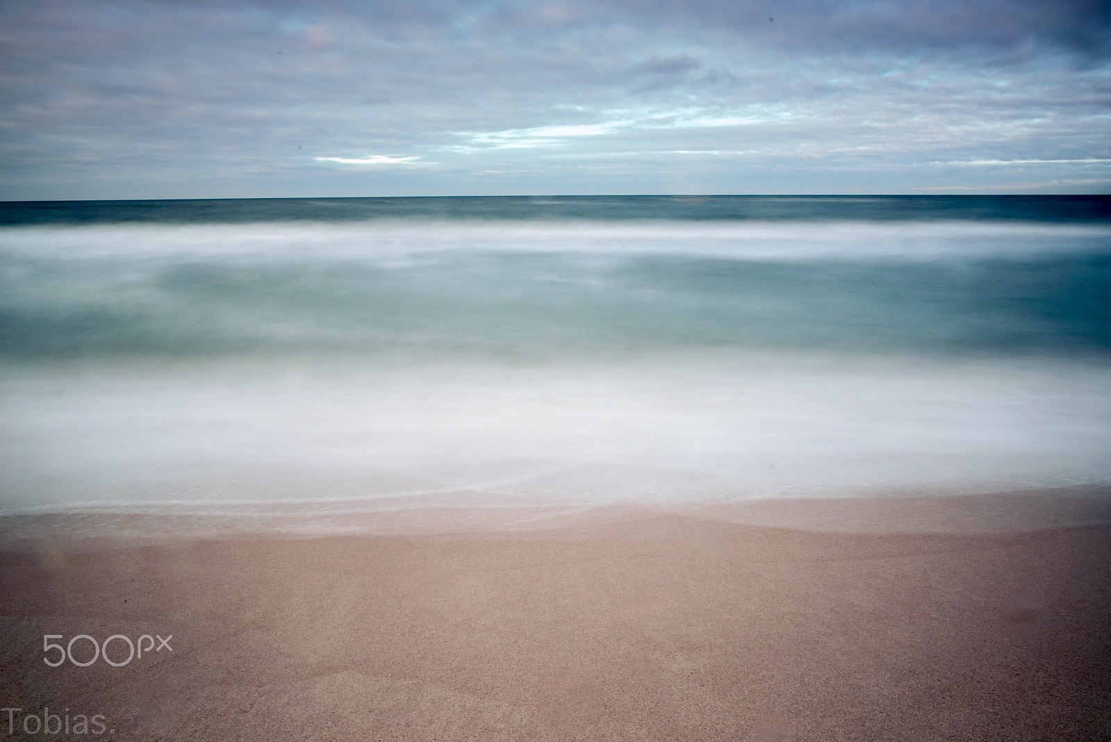 DT 24-70mm F2.8 SAM sample photo. Beach photography