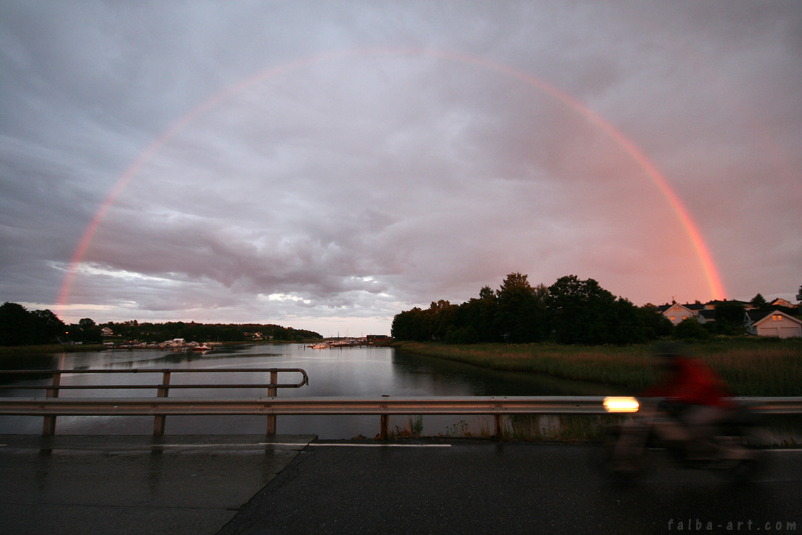 Canon EOS 400D (EOS Digital Rebel XTi / EOS Kiss Digital X) sample photo. Landscape with rainbow photography