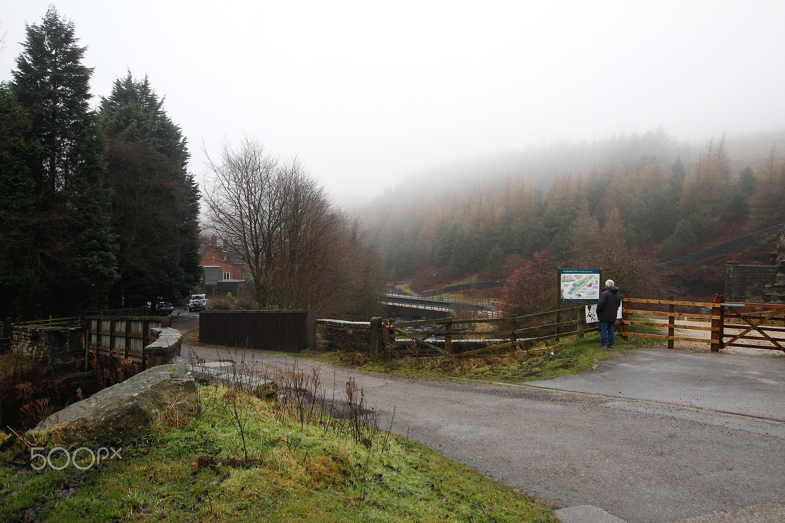 Canon EOS 700D (EOS Rebel T5i / EOS Kiss X7i) + Sigma 10-20mm F4-5.6 EX DC HSM sample photo. Woodhead pass bridge photography