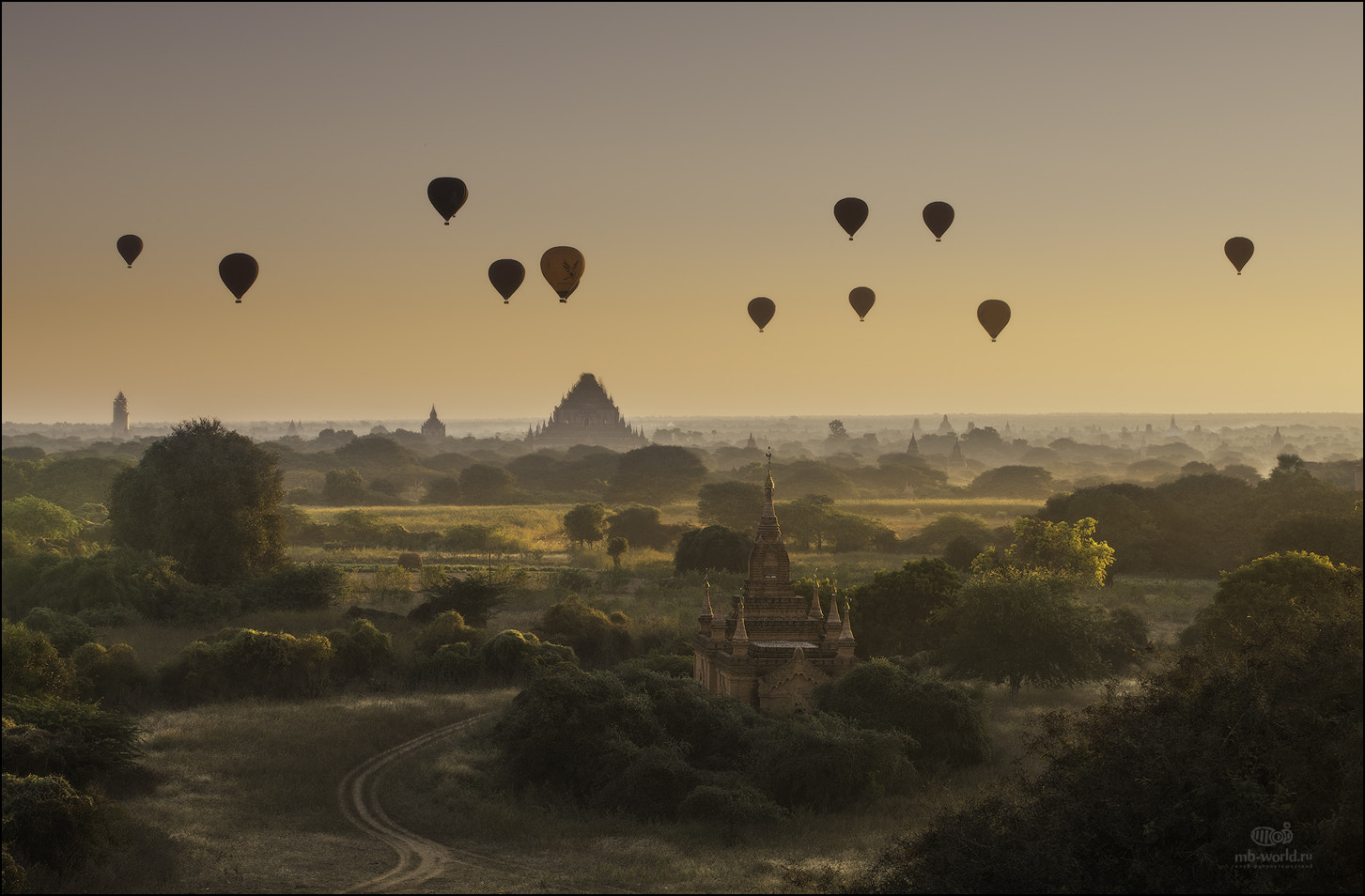Canon EF 70-200mm F2.8L USM sample photo. Magic bagan.. photography
