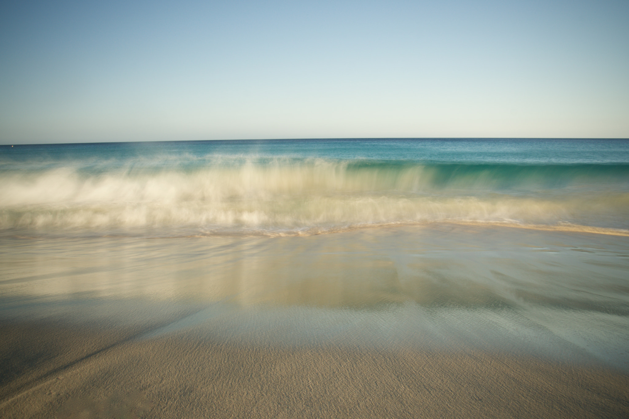 Sony E 18-200mm F3.5-6.3 OSS LE sample photo. Ethereal wavescape photography