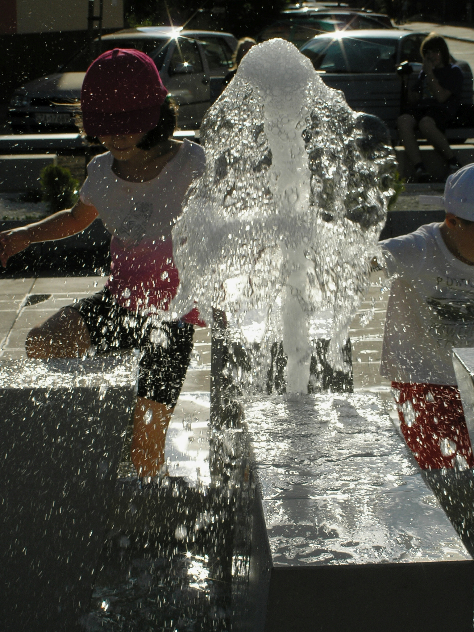 Olympus C55Z,C5500Z sample photo. At the fountain photography