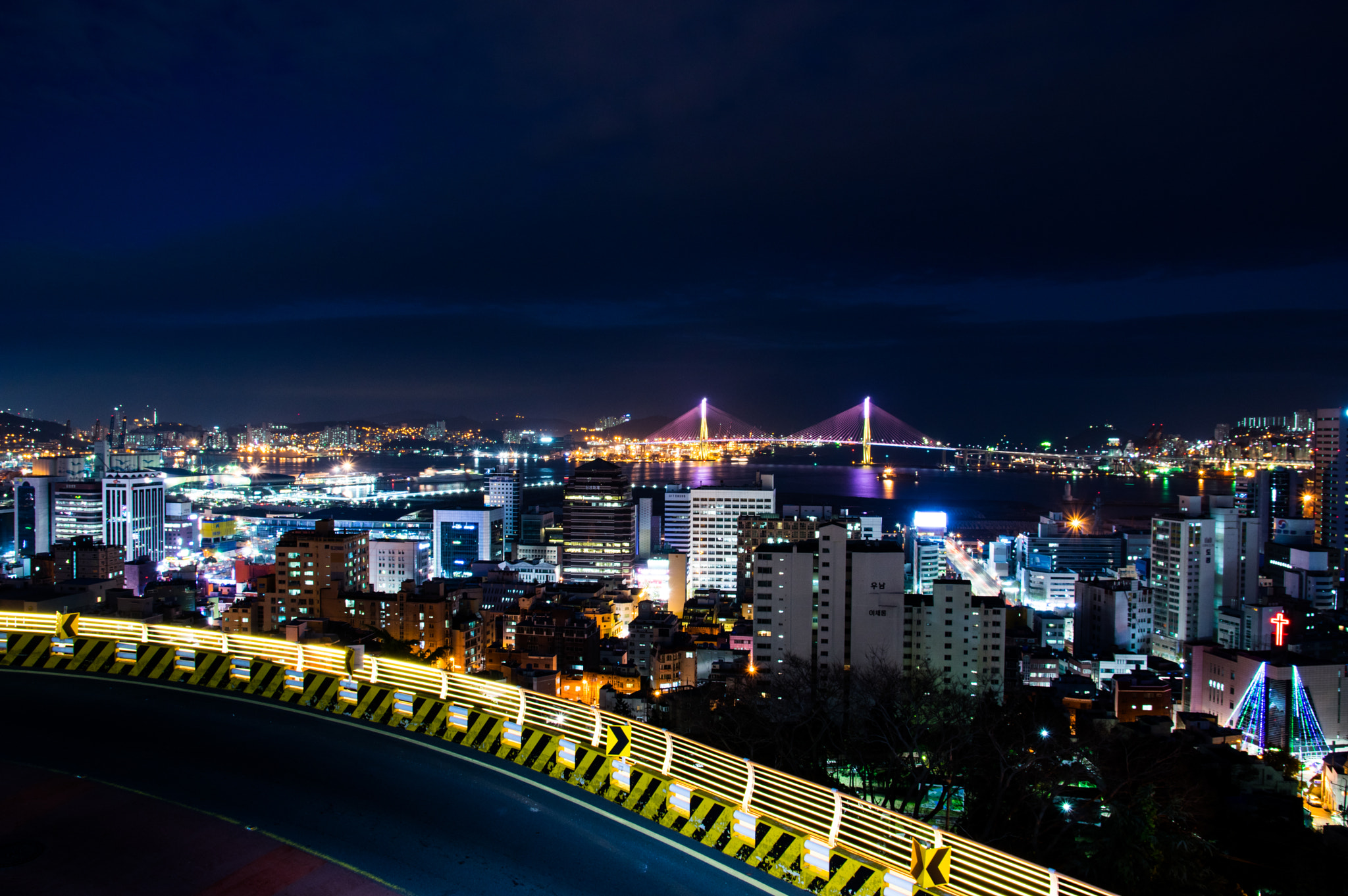 Sigma 17-50mm F2.8 EX DC HSM sample photo. Busan nightscape photography