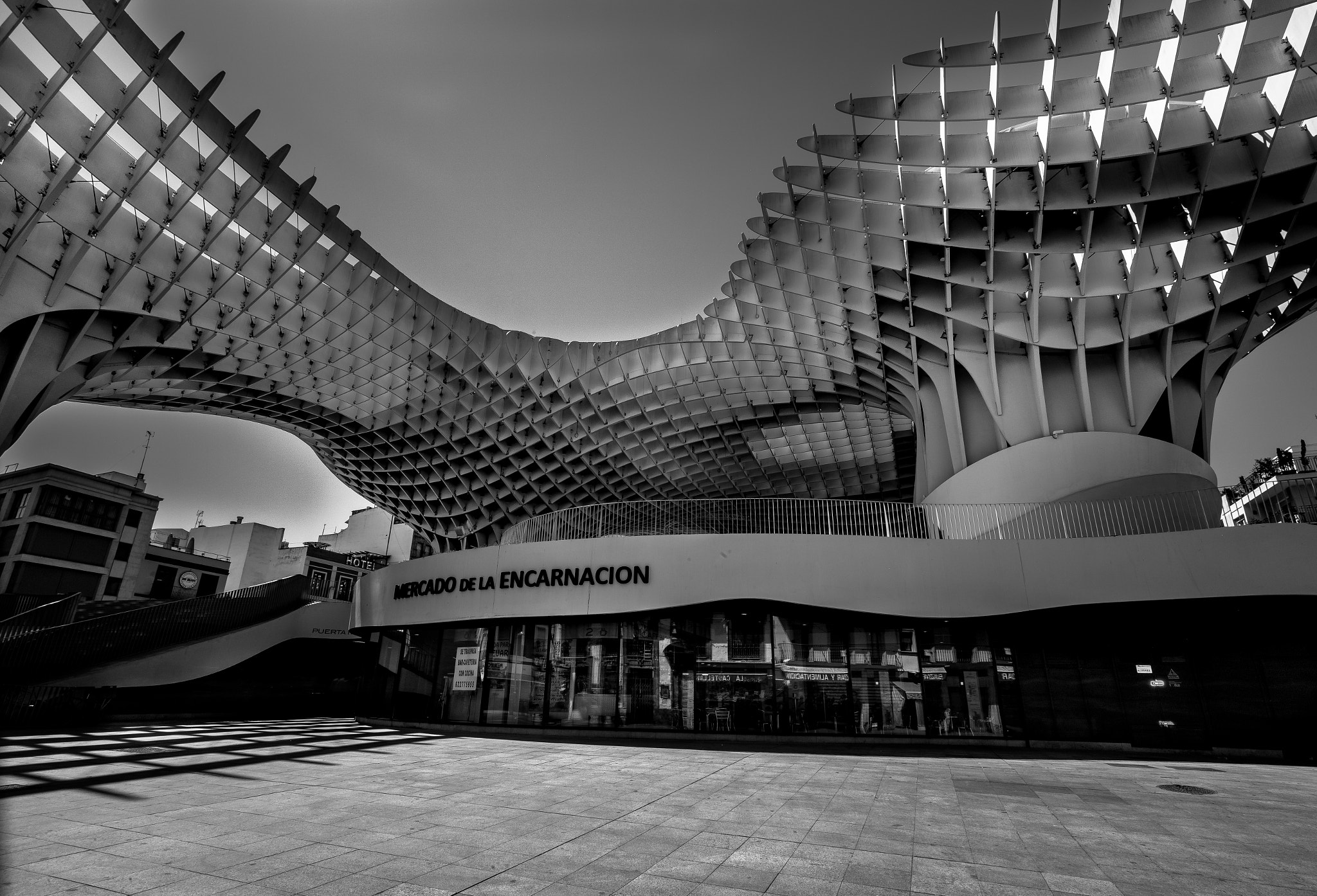 Canon EOS-1Ds Mark III sample photo. Metropol parasol bw photography