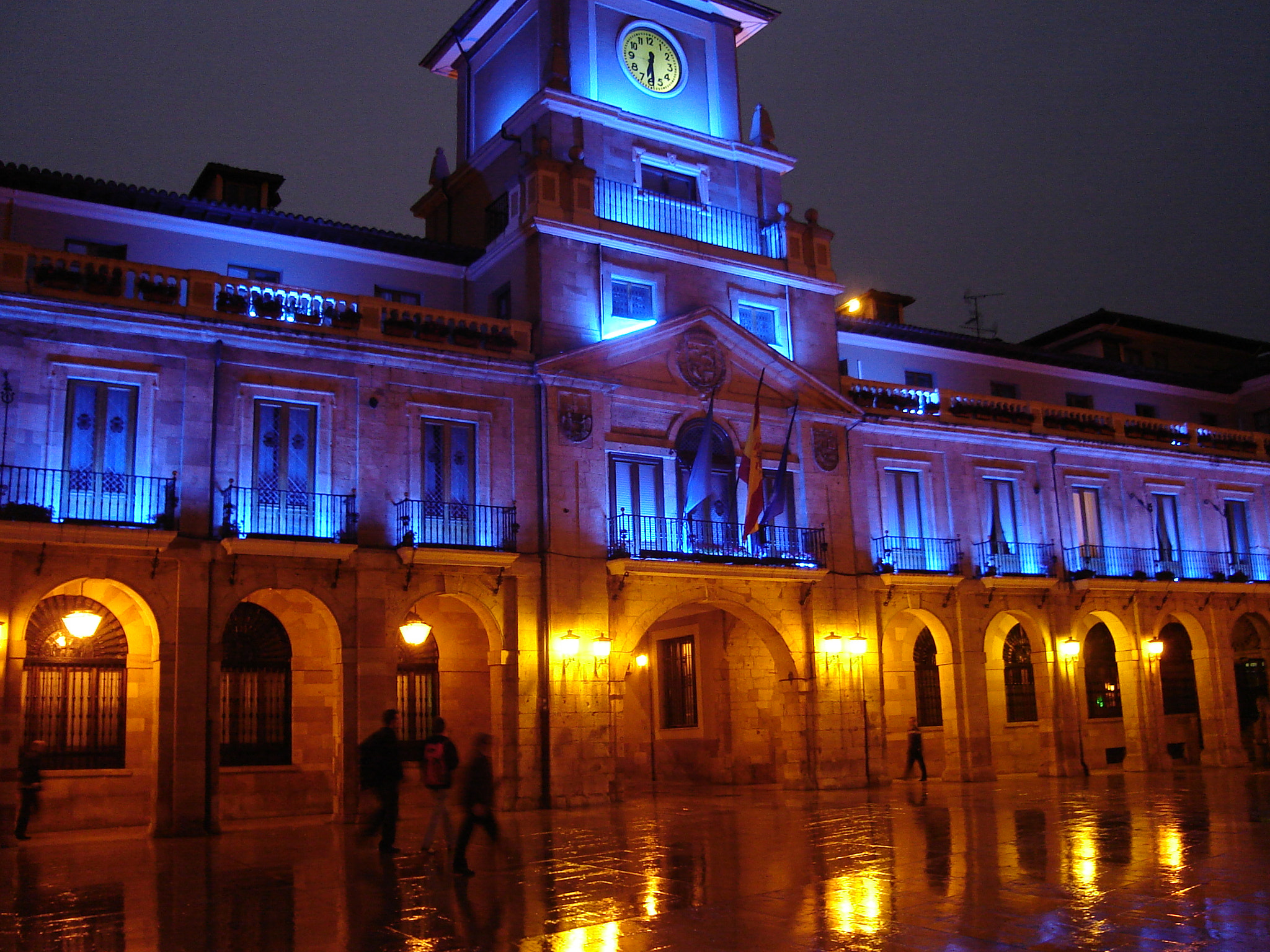 Sony DSC-S40 sample photo. Oviedo. spain  photography