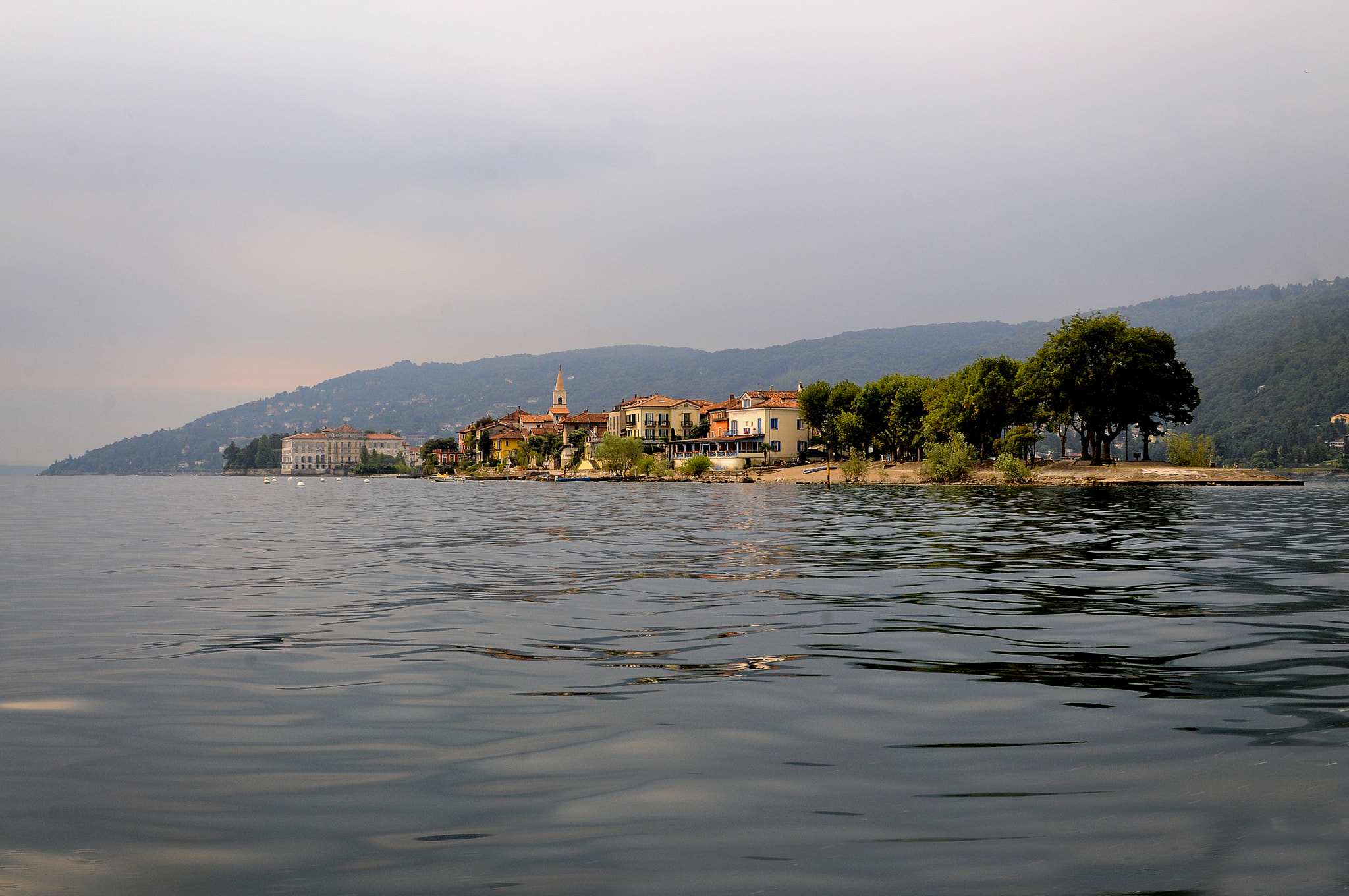 Sigma 24-70mm F2.8 EX DG Macro sample photo. Isola dei pescatori photography