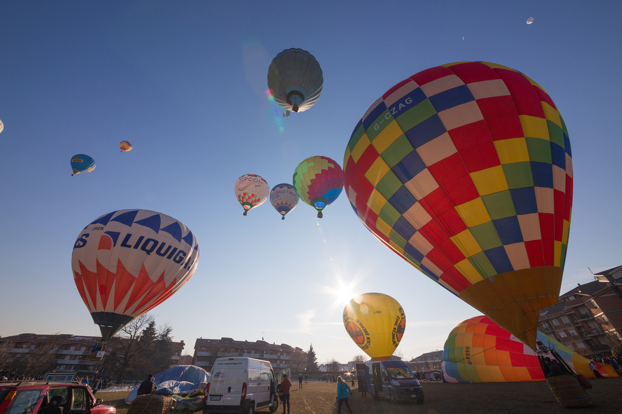 Canon EOS 6D + Sigma 12-24mm F4.5-5.6 II DG HSM sample photo. Caccia alla volpe - raduno aerostatico dell'epifania 2017 photography