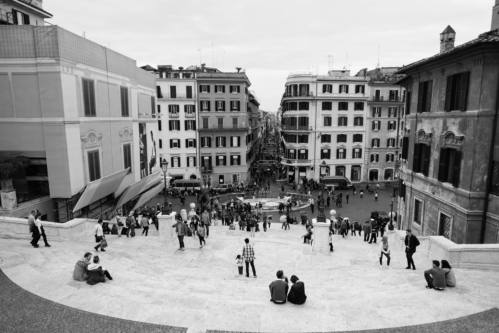 Fujifilm X-T2 + Fujifilm XF 14mm F2.8 R sample photo. Spanish steps photography