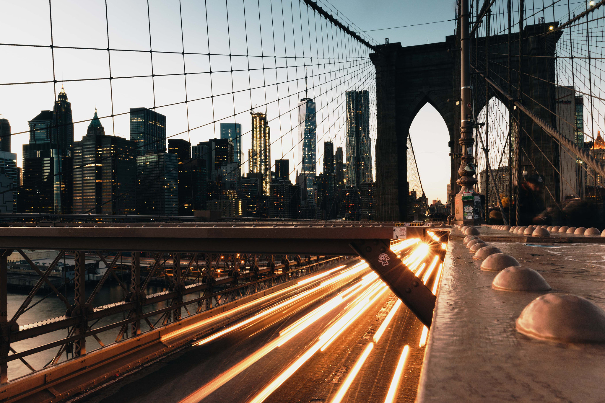 Canon EF 16-35mm F4L IS USM sample photo. Brooklyn bridge photography