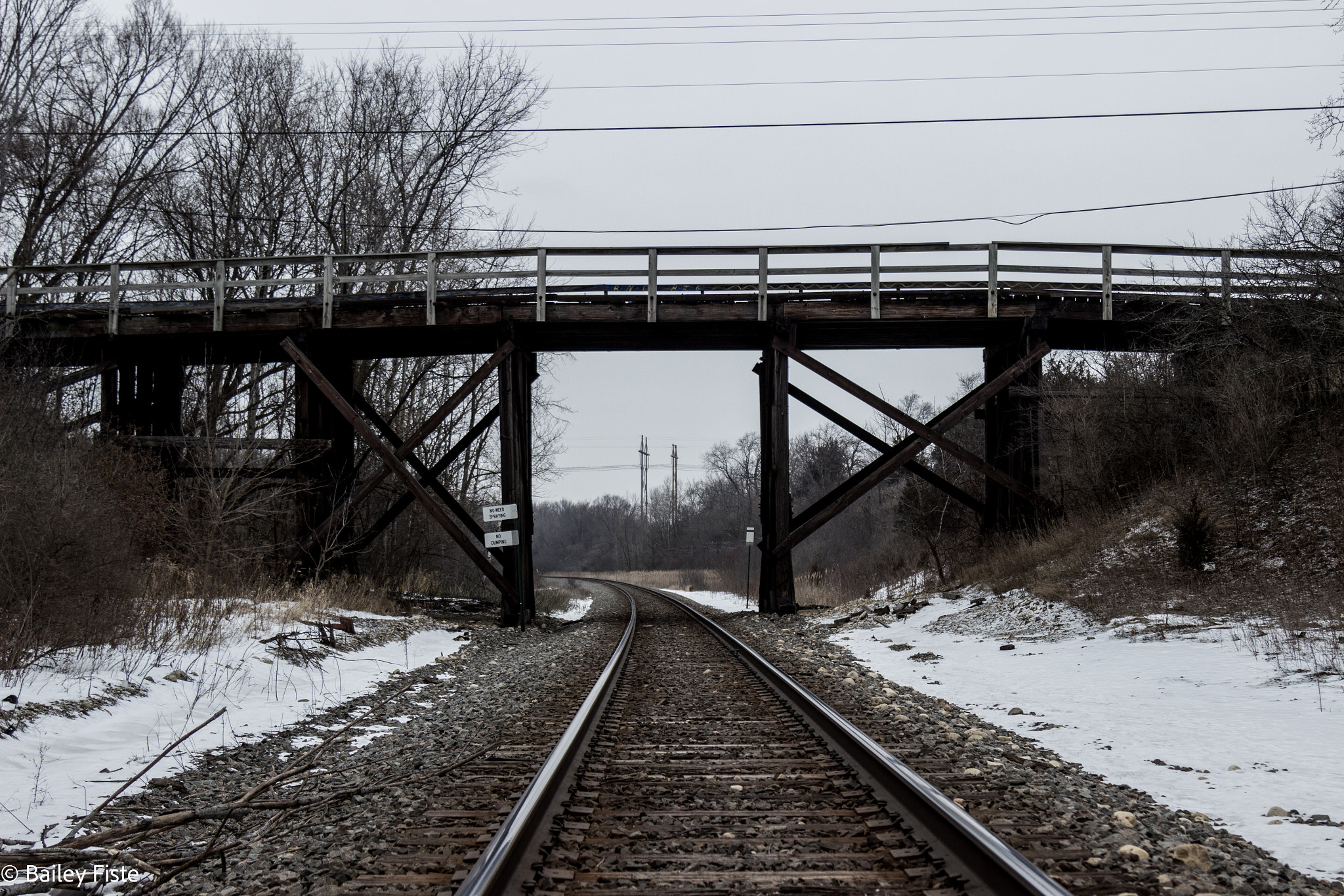 Canon EOS 600D (Rebel EOS T3i / EOS Kiss X5) sample photo. Follow the tracks photography